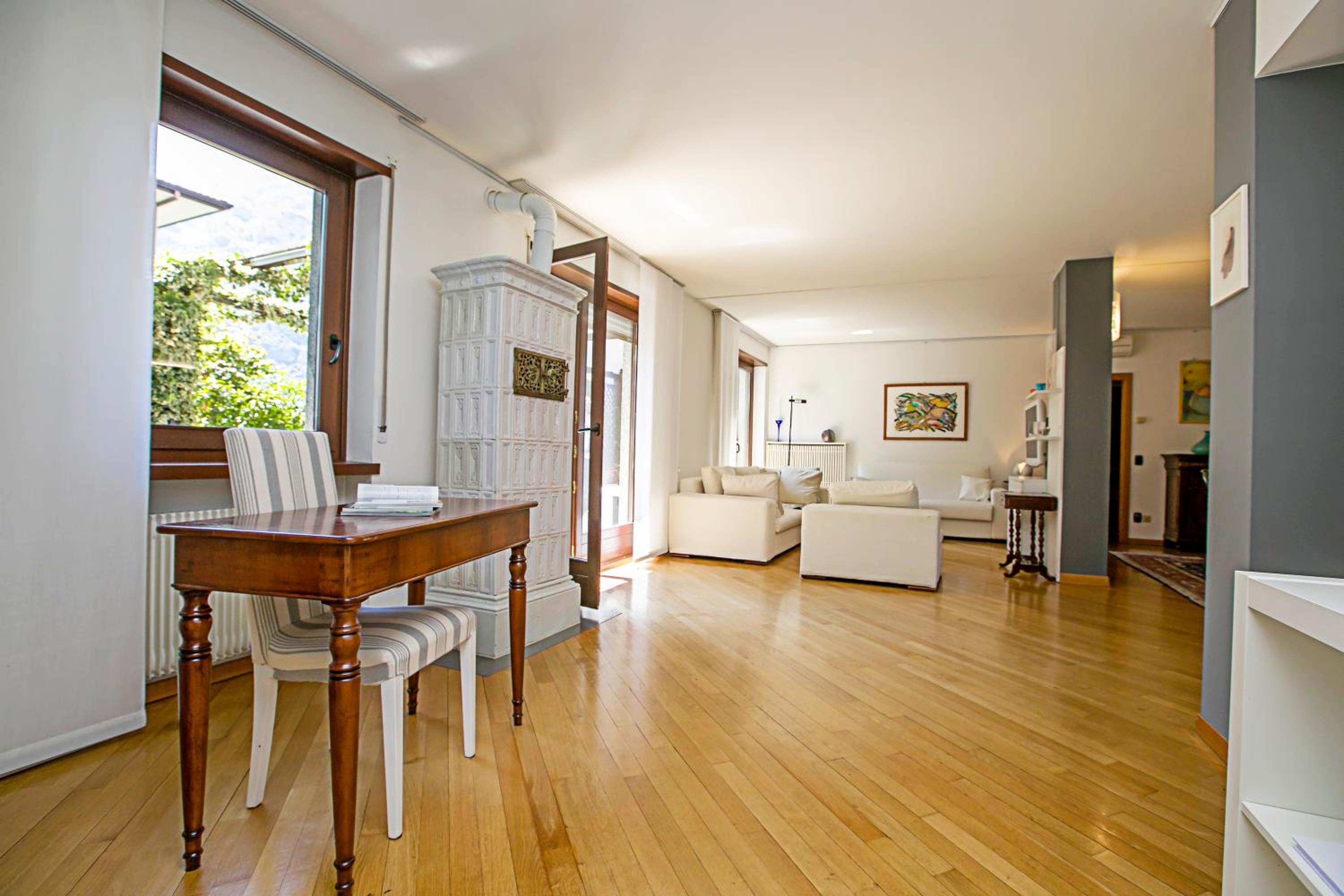Elegance Suite Isabella - Happy Rentals