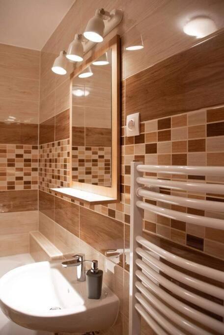 Orgona Lux Apartman view 5