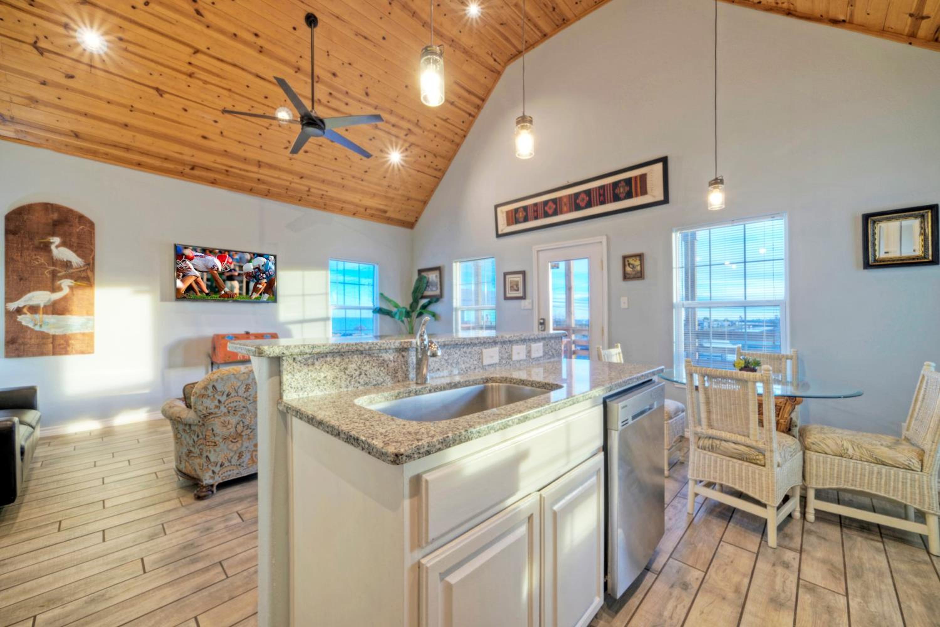 Group Getaway w Pool Boat Dock 2 Homes Laguna Village Retreat by AvantStay