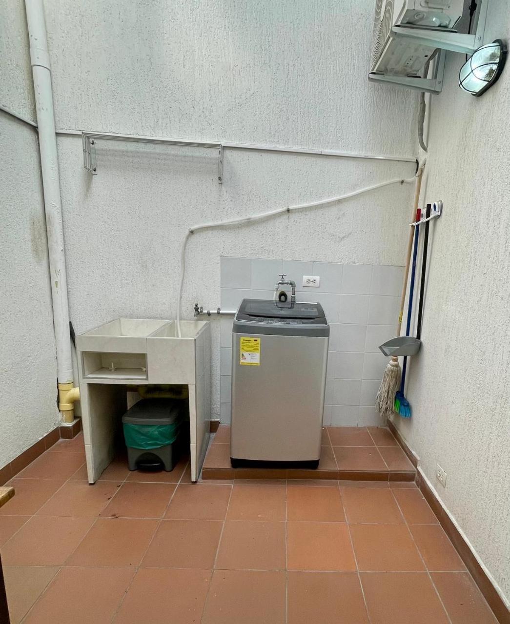 Apartamento para familias con patio privado en zona turistica