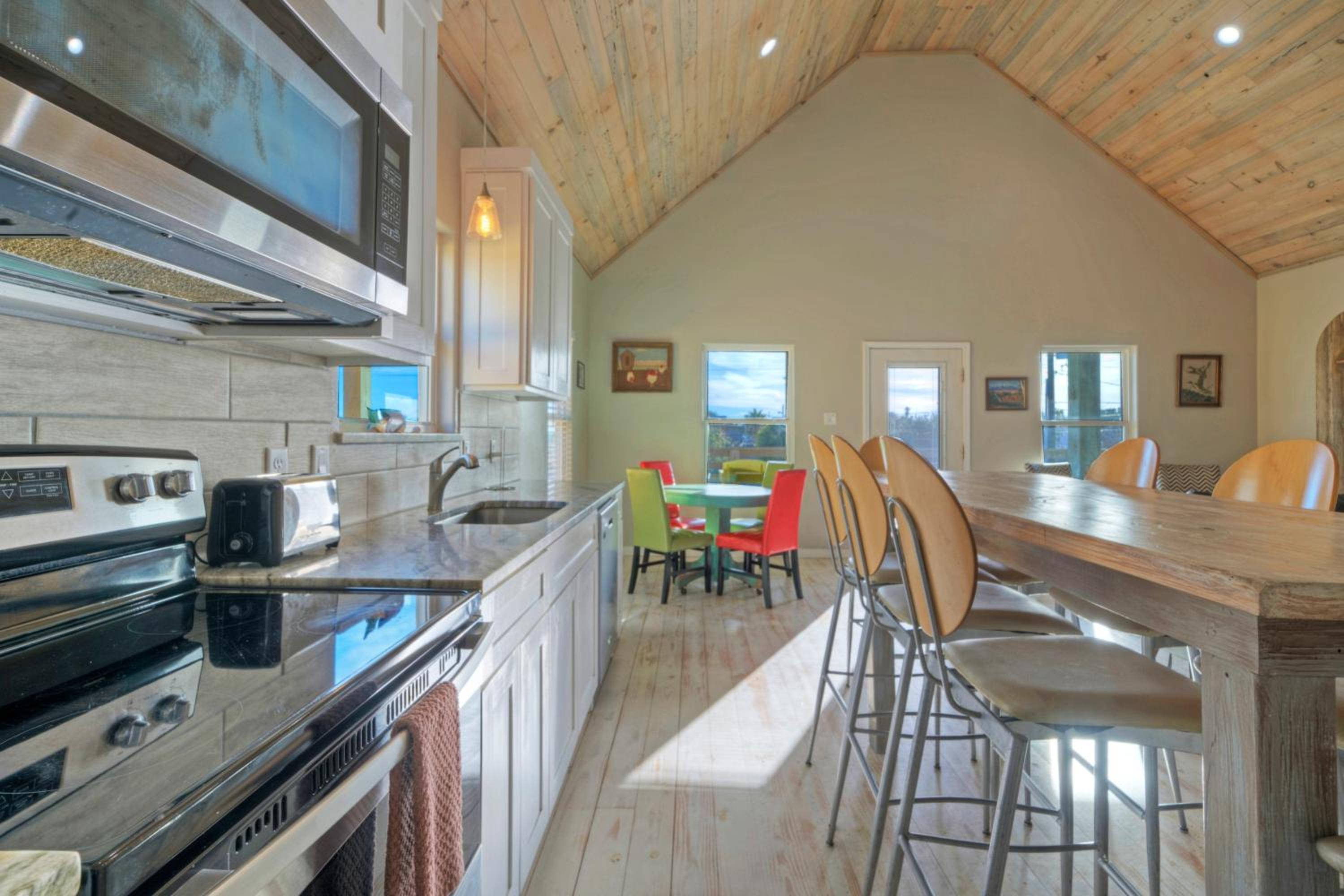 2 Homes Sleeps 16 Shared PoolBoat Dock Laguna Village Serenity by AvantStay