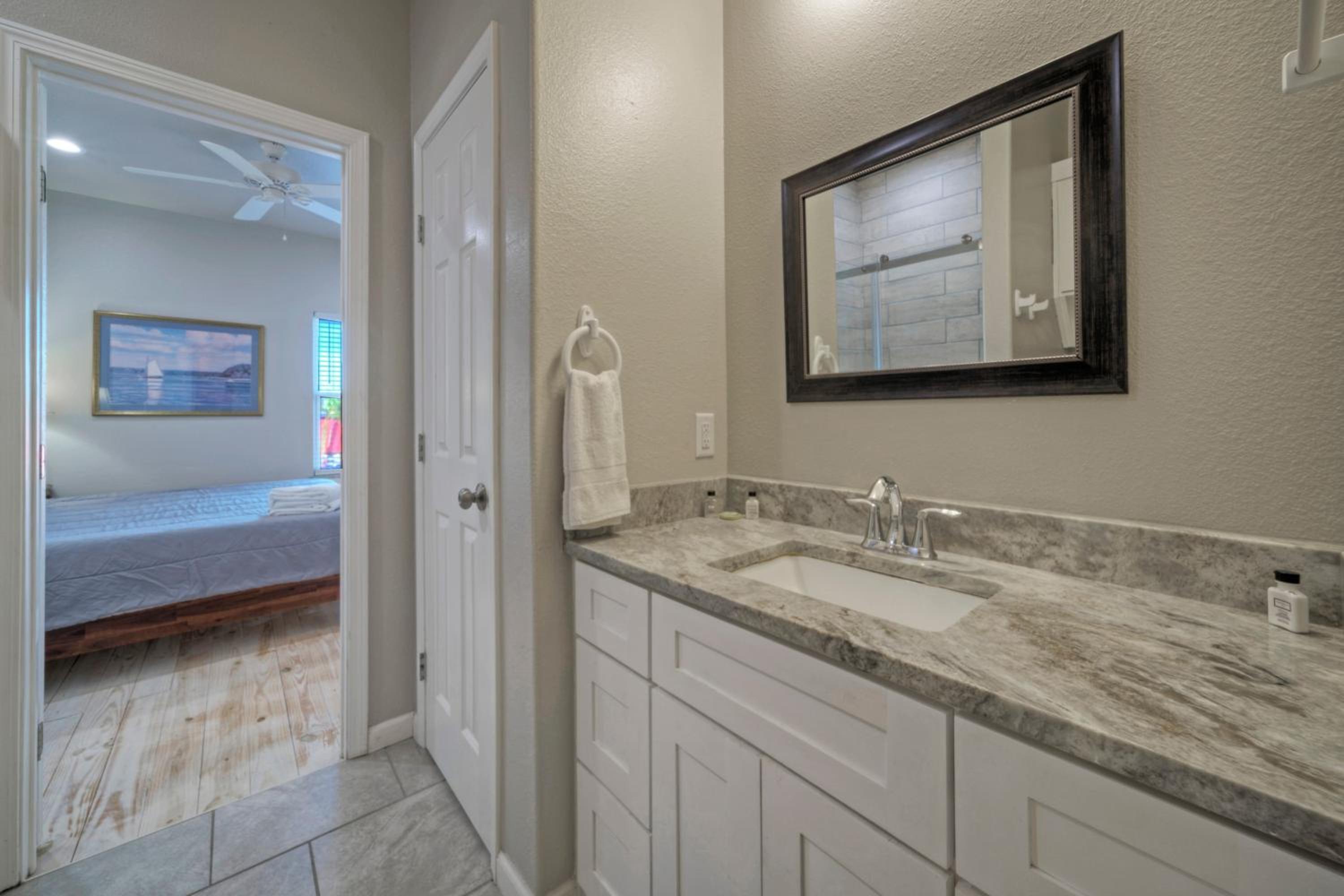 2 Homes Sleeps 16 Shared PoolBoat Dock Laguna Village Serenity by AvantStay