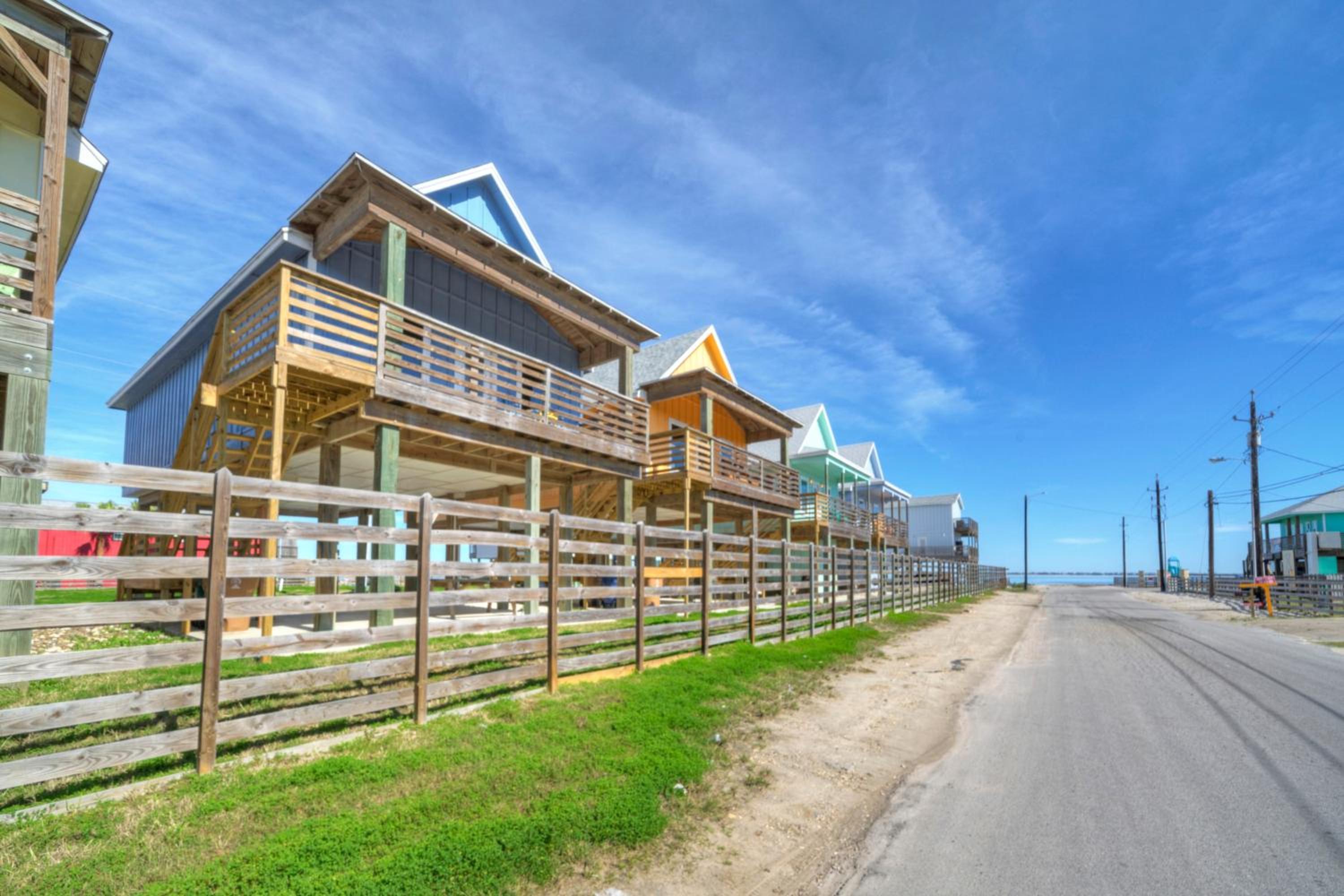 2 Homes Sleeps 16 Shared PoolBoat Dock Laguna Village Serenity by AvantStay