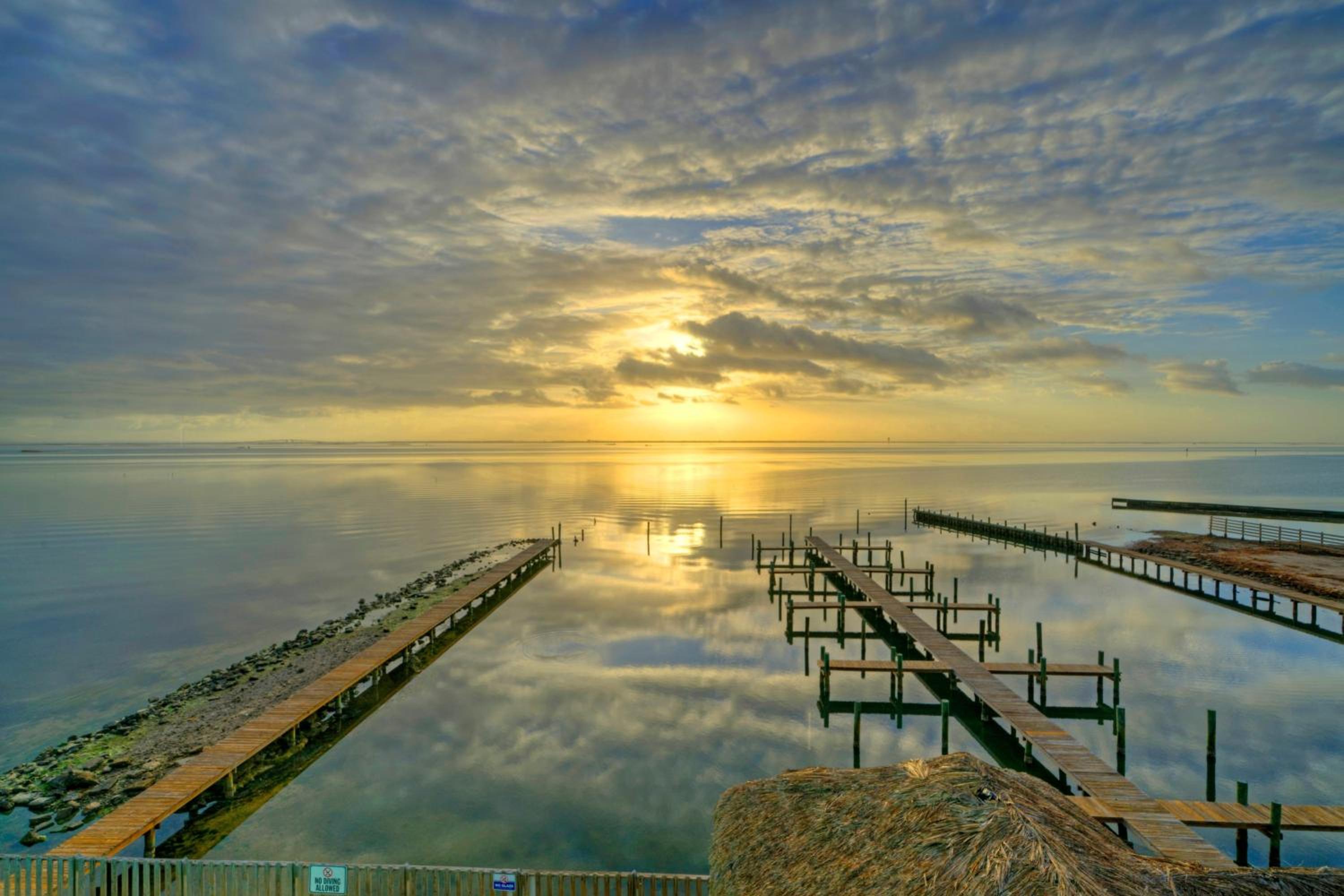 2 Homes Sleeps 16 Shared PoolBoat Dock Laguna Village Serenity by AvantStay
