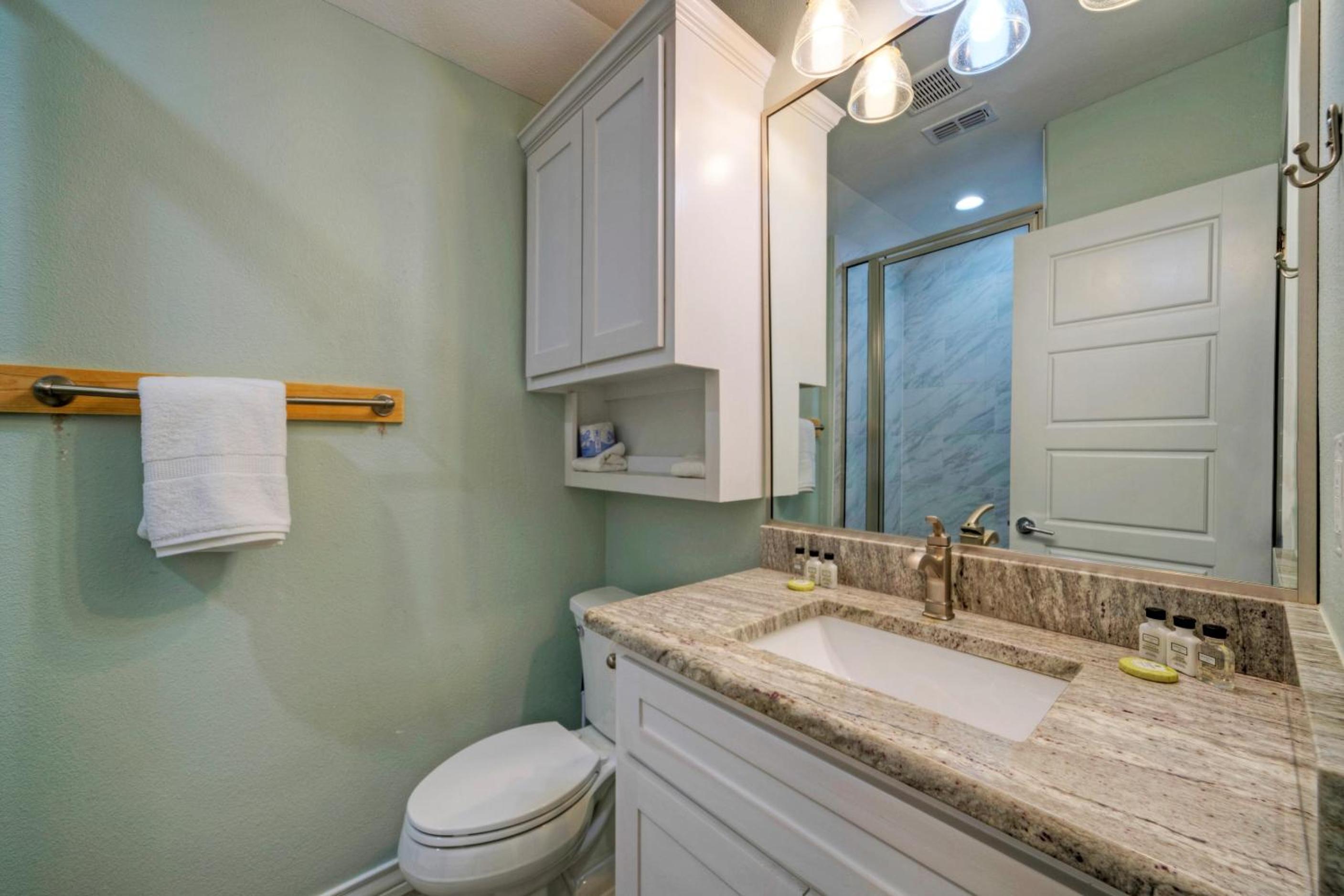 Sleeps 26 2 Homes w Waterfront Pool Boat Dock Laguna Village Escape