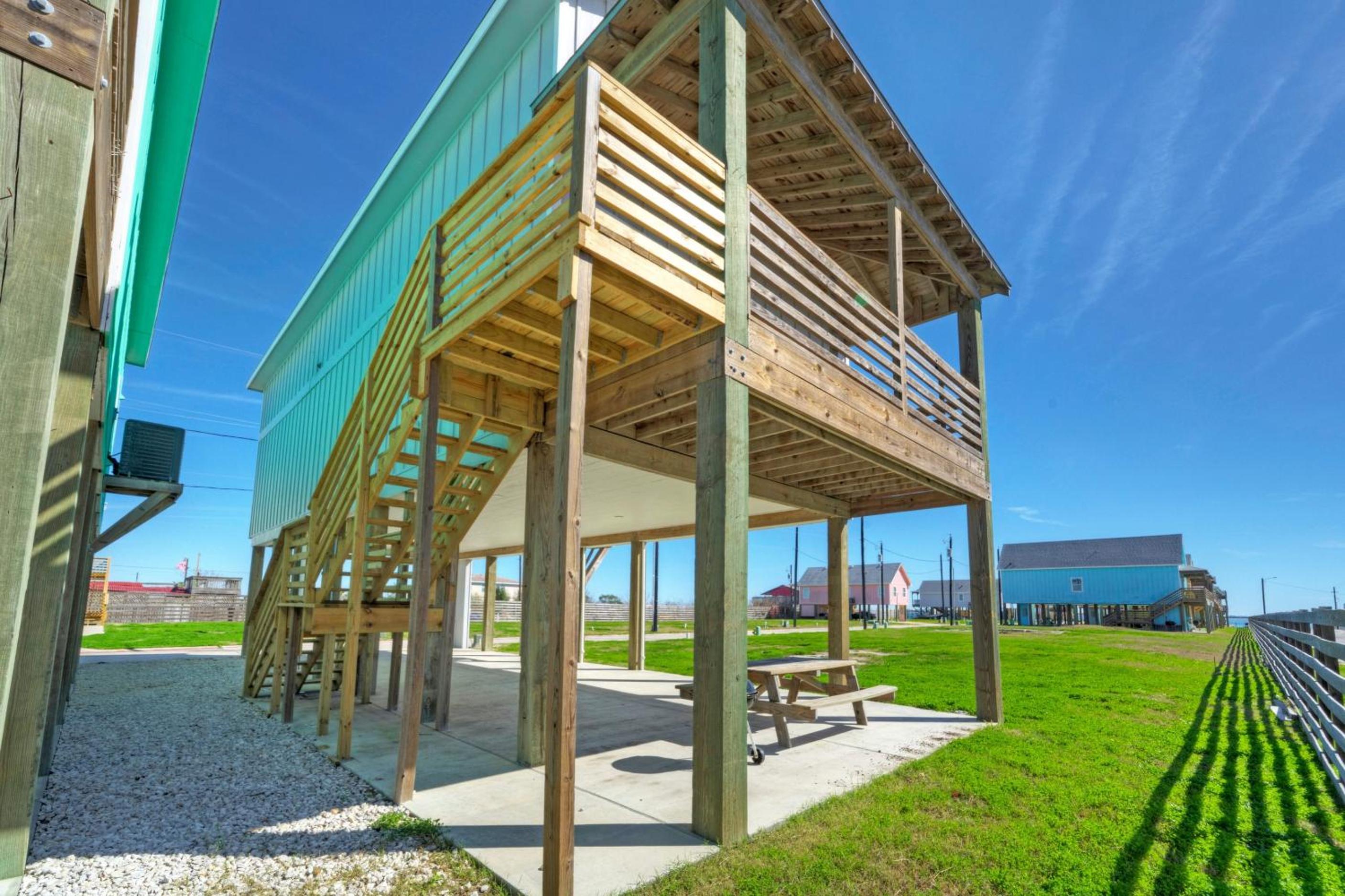 Sleeps 26 2 Homes w Waterfront Pool Boat Dock Laguna Village Escape