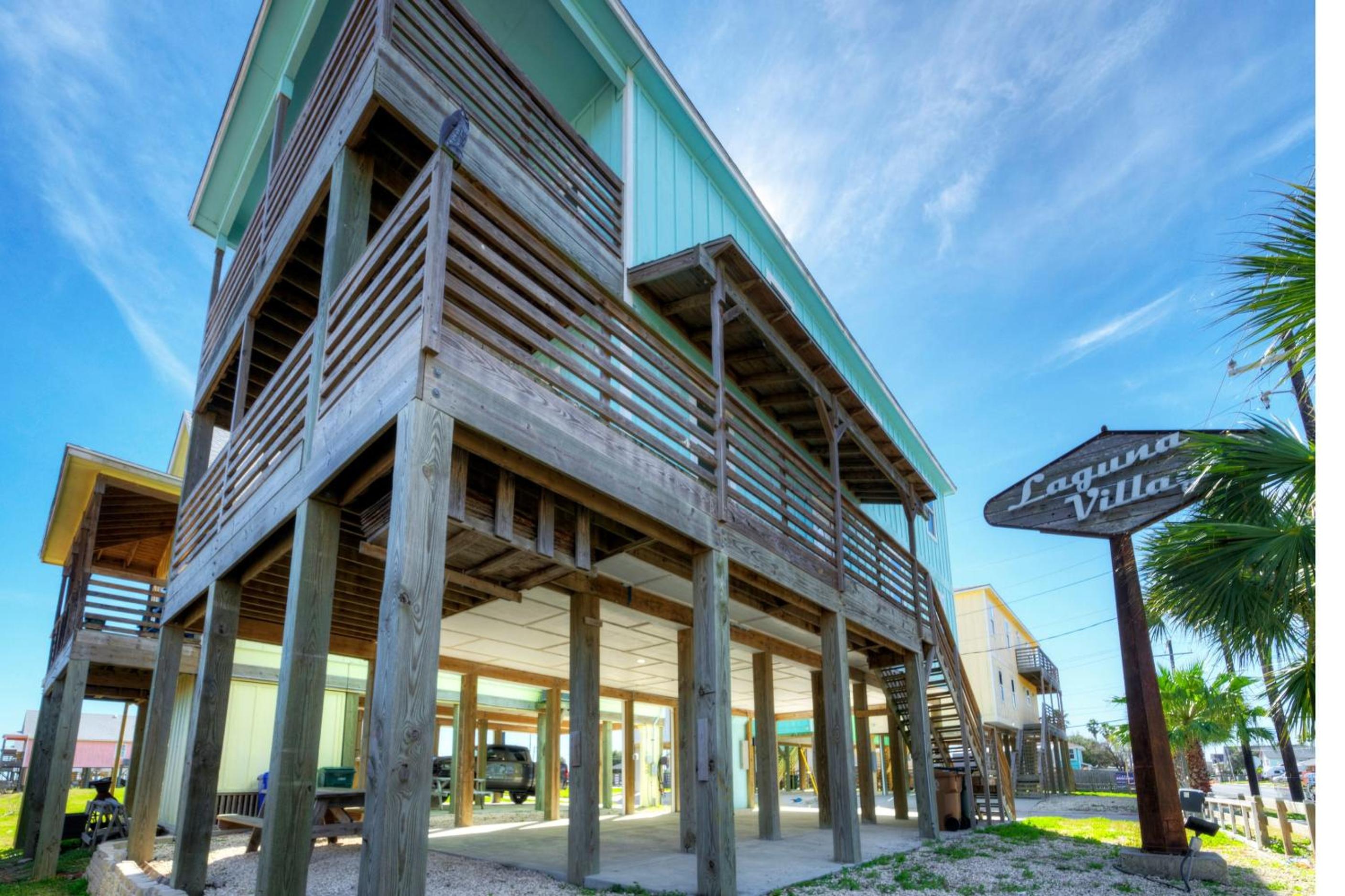 Sleeps 26 2 Homes w Waterfront Pool Boat Dock Laguna Village Escape
