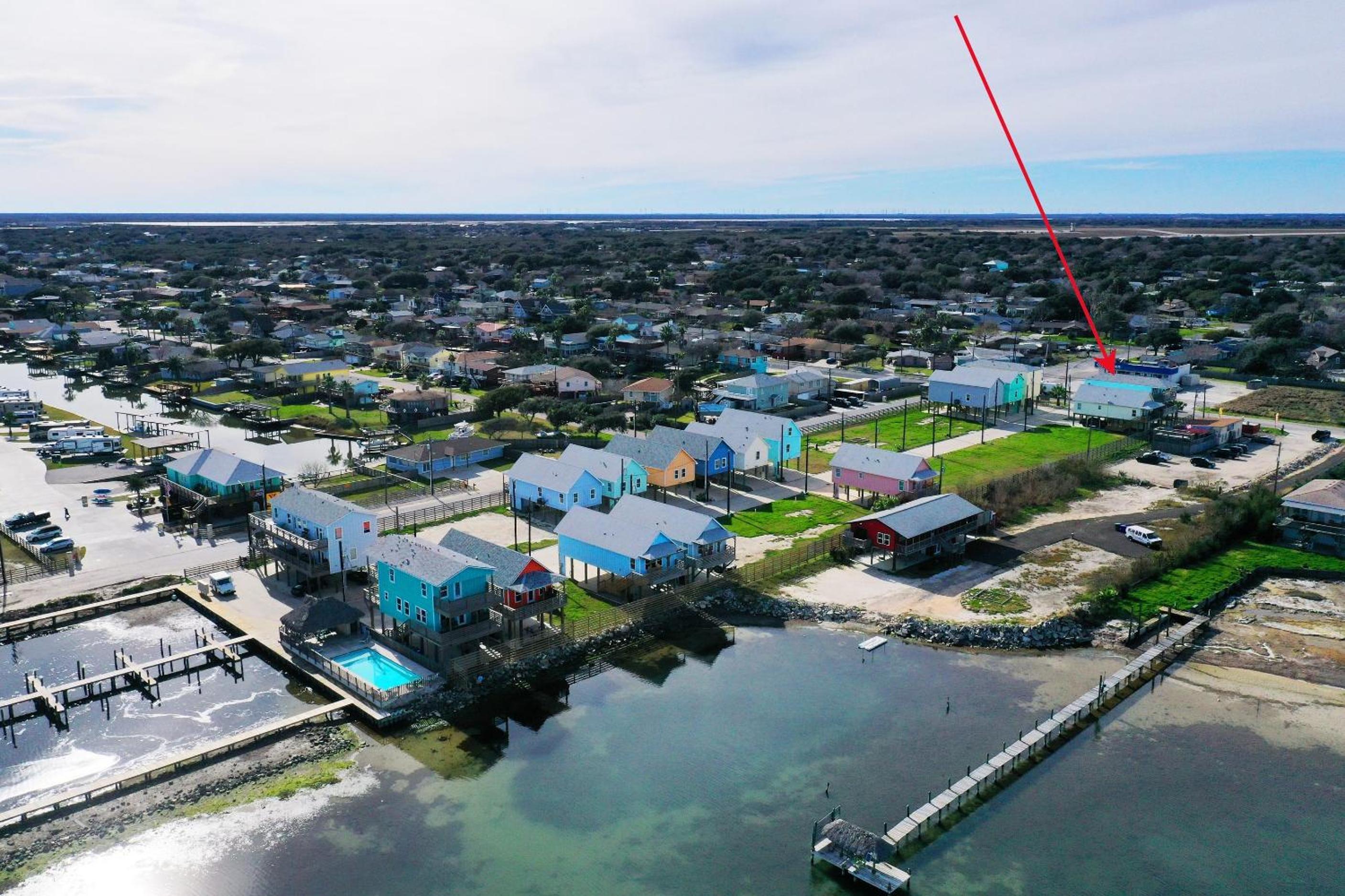 Sleeps 26 2 Homes w Waterfront Pool Boat Dock Laguna Village Escape