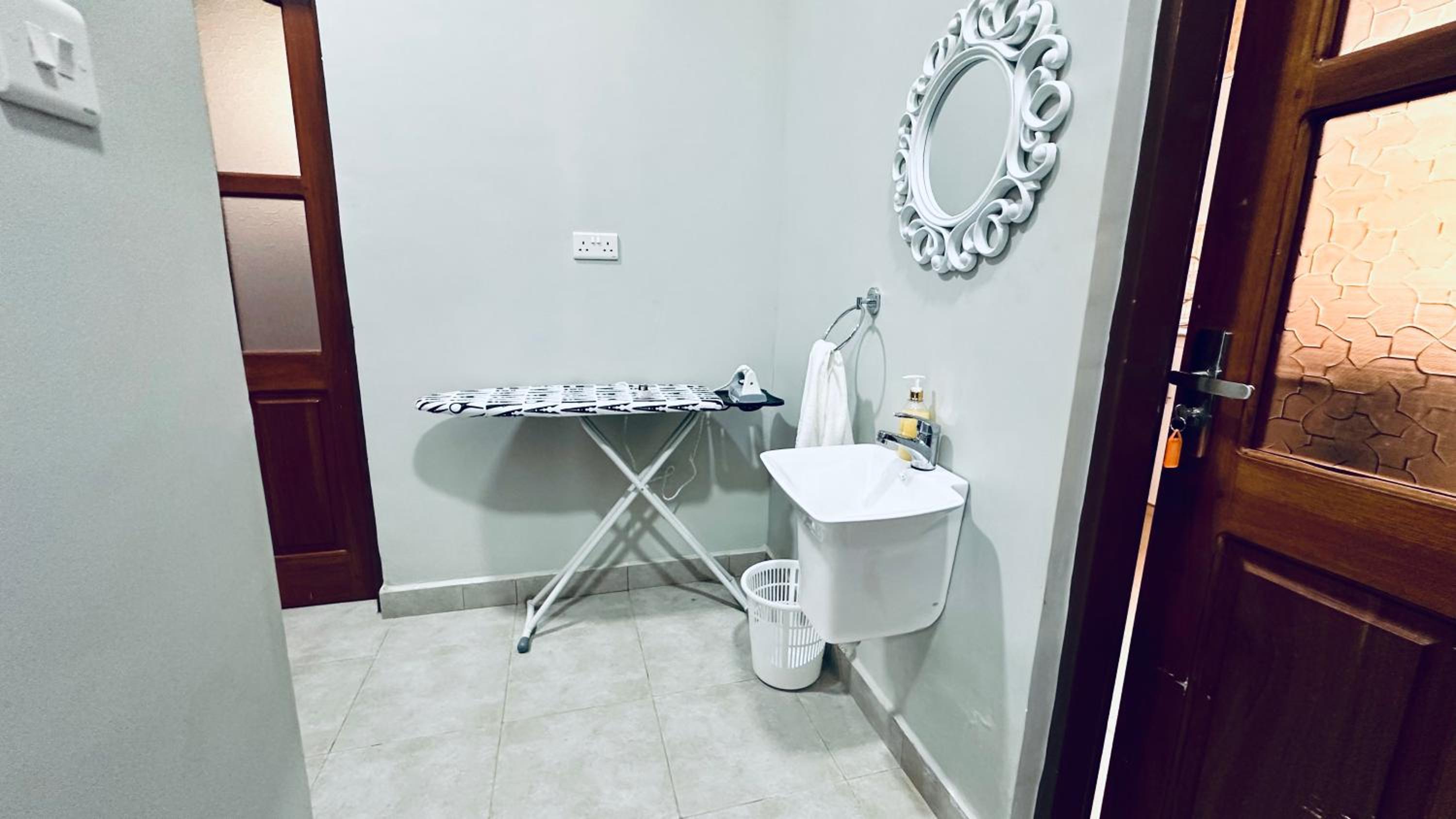 Photo 18