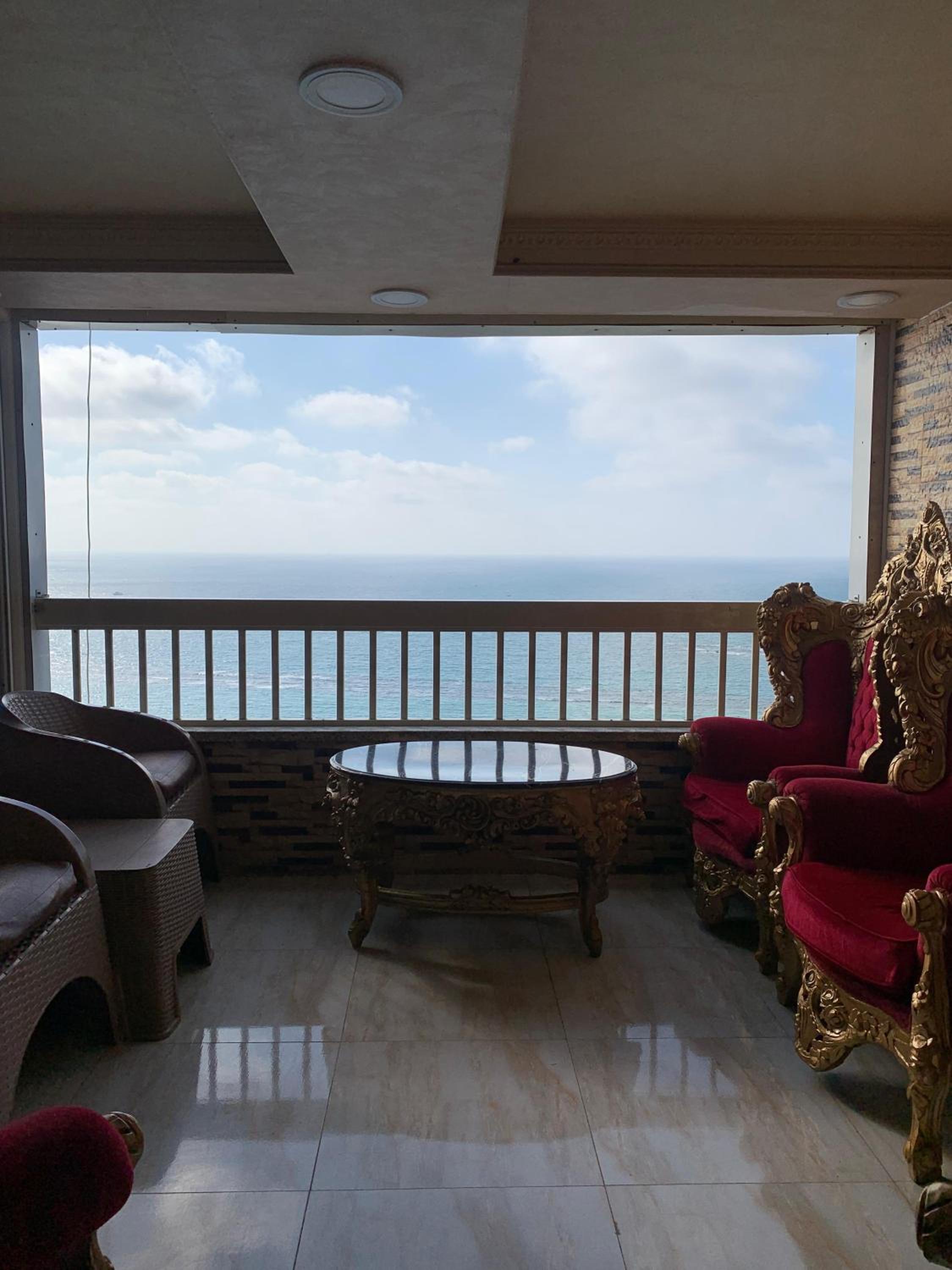 A luxury apartment in Alexandria