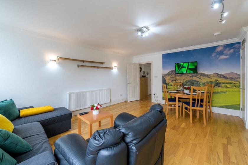Spectacular 3 Bed in Blackheath