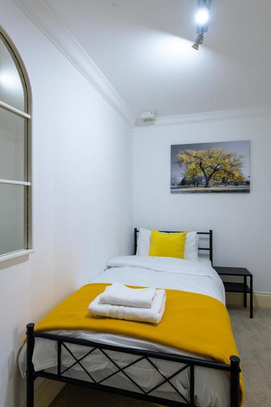 Spectacular 3 Bed in Blackheath