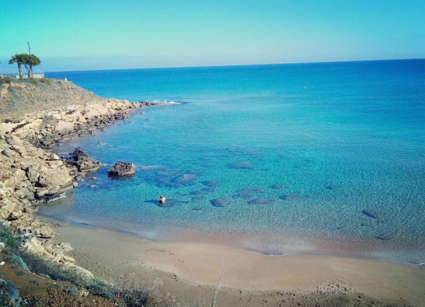 Sunrise 2BR Kapparis - 5 min to Beach