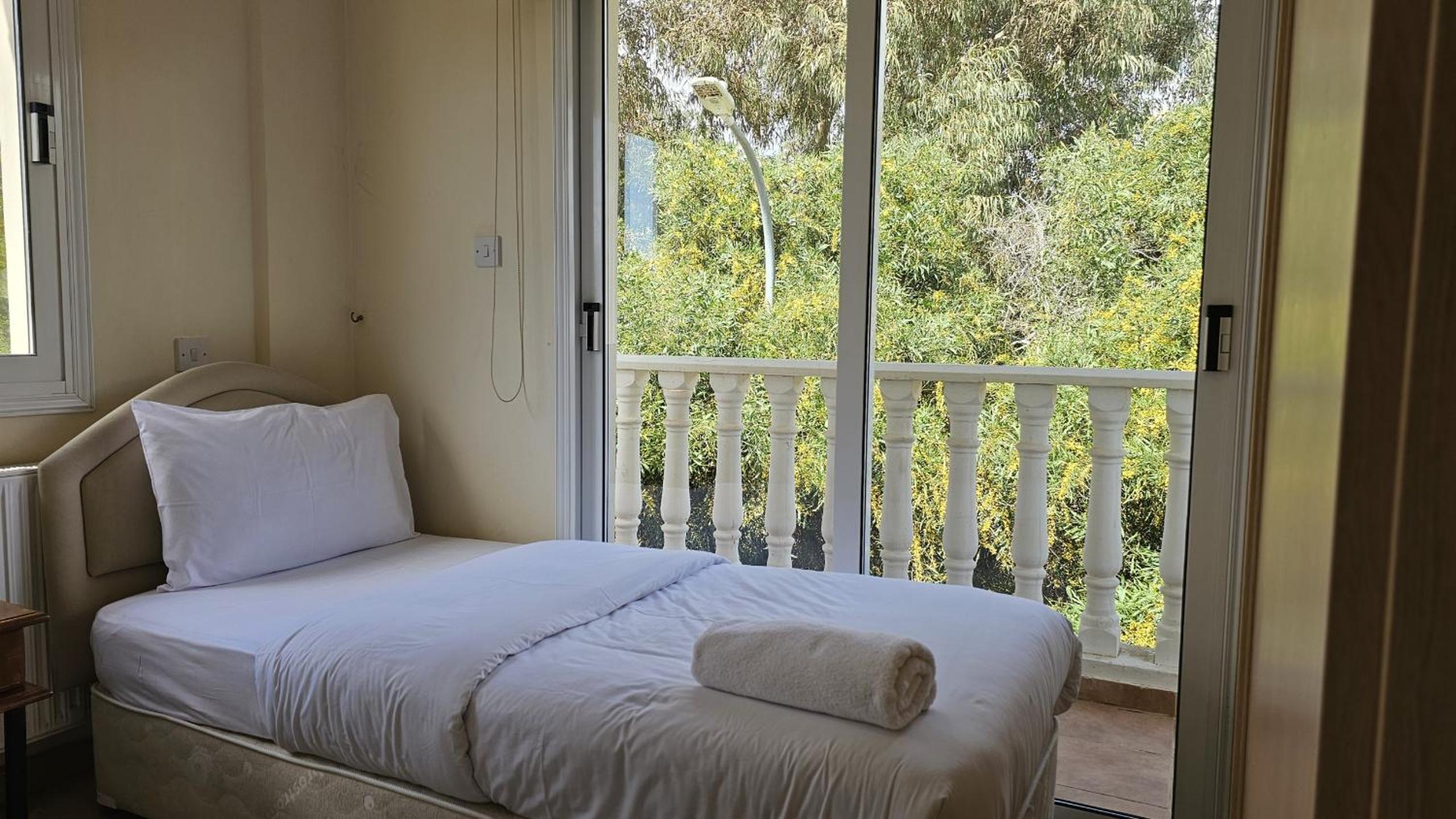 STAY Nissi House