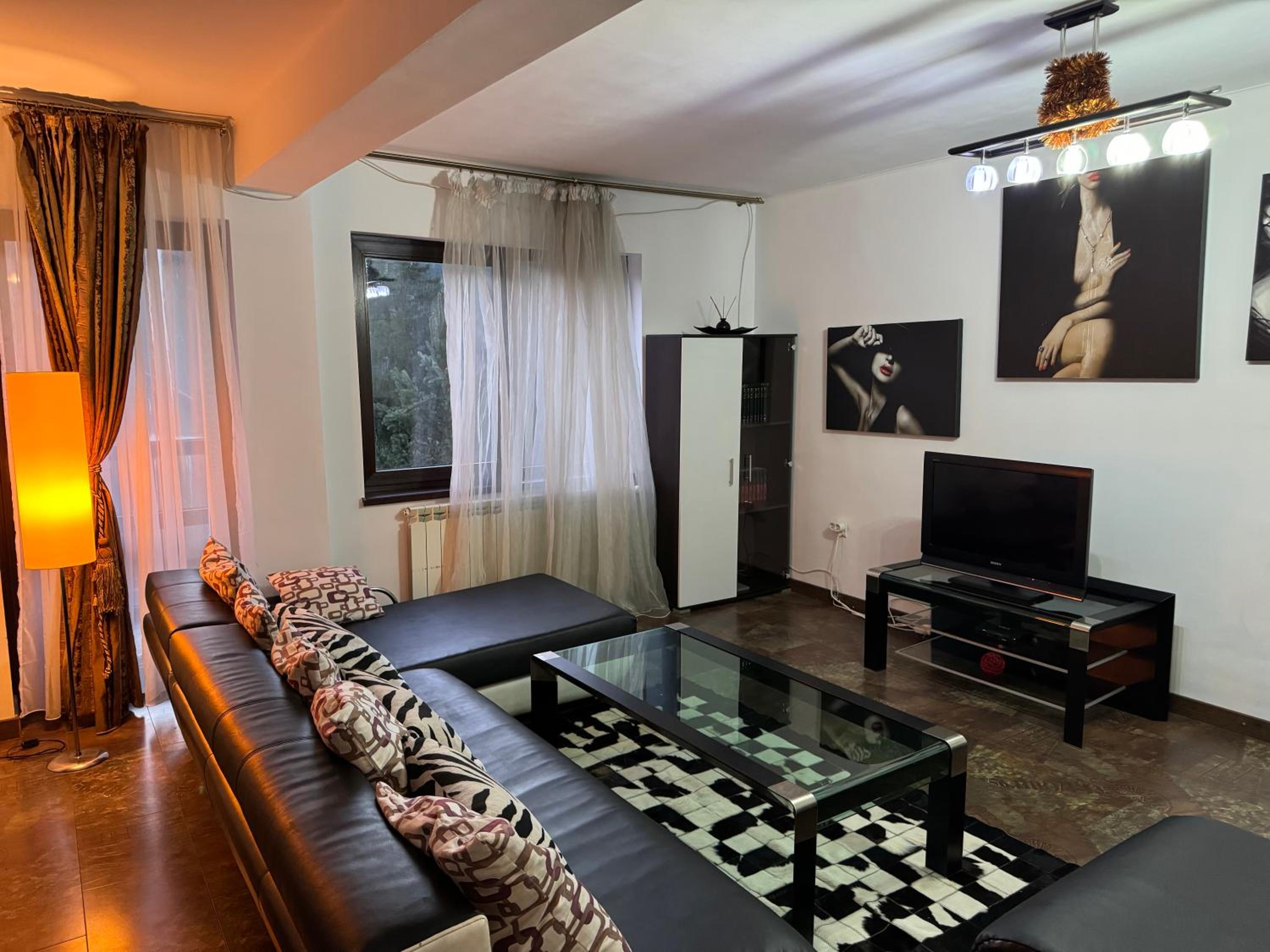 Vila Babylon view 3