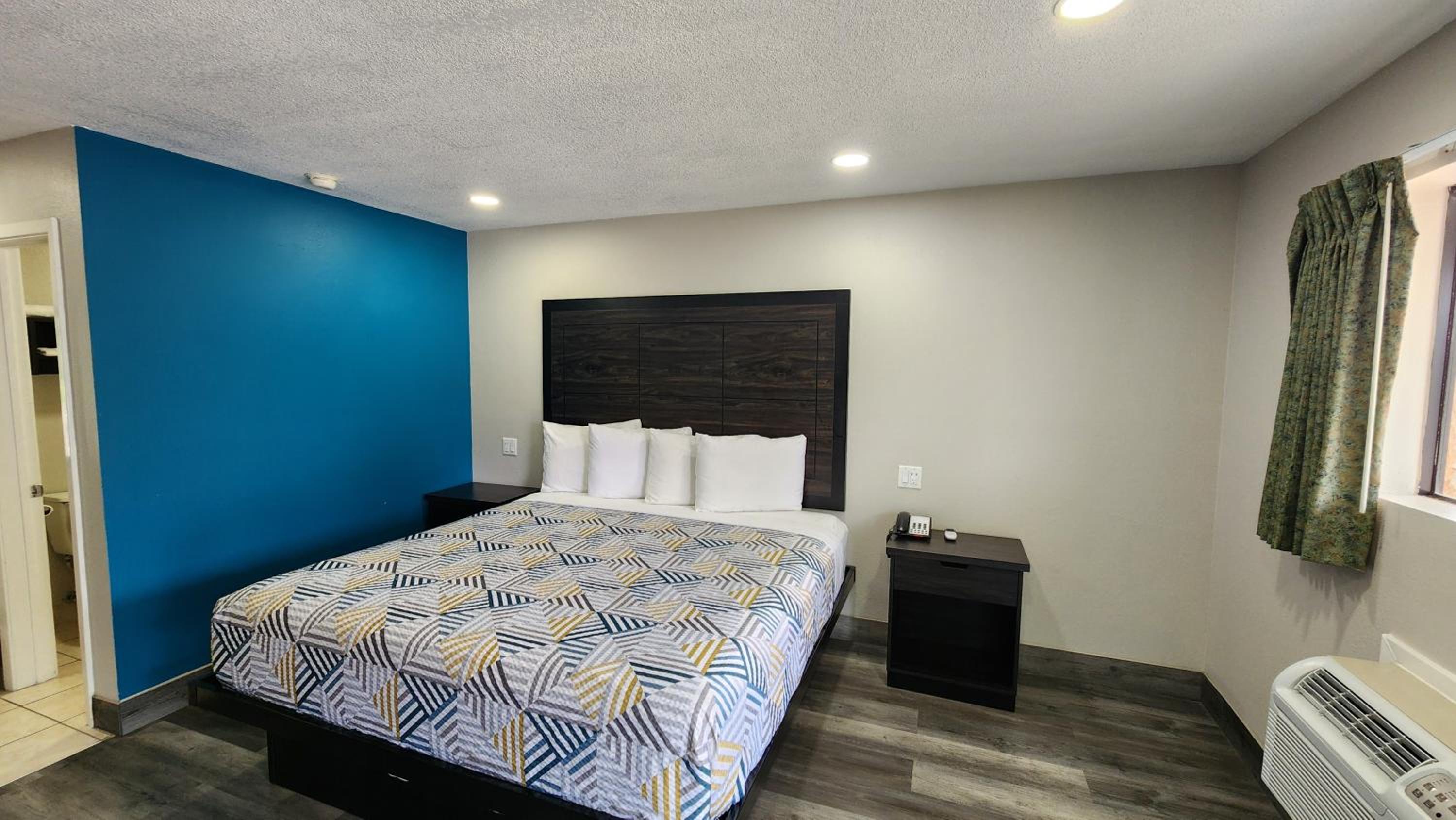 Scottish Inn & Suites, Foto 13