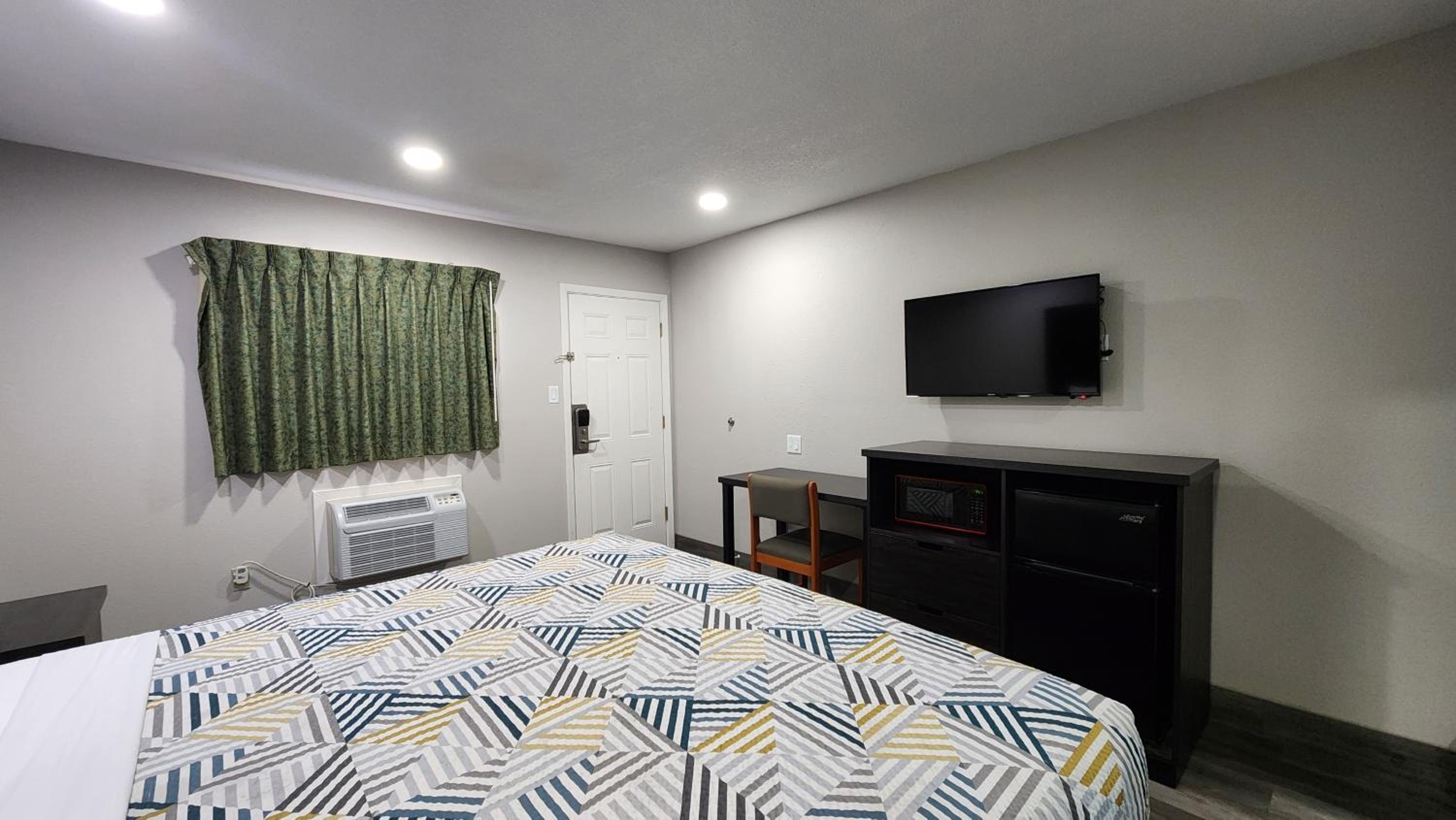 Scottish Inn & Suites, Foto 12