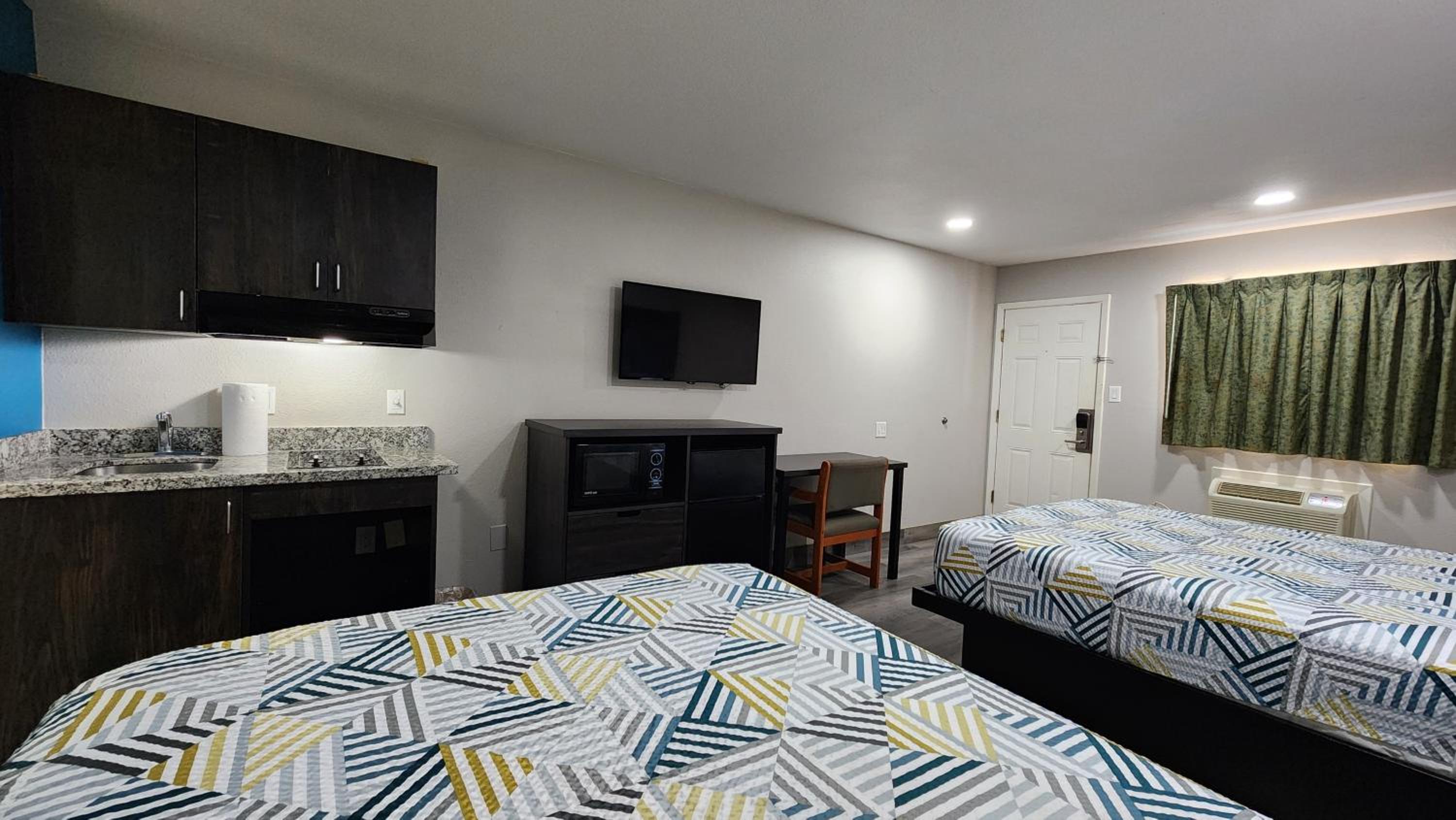 Scottish Inn & Suites, Foto 43