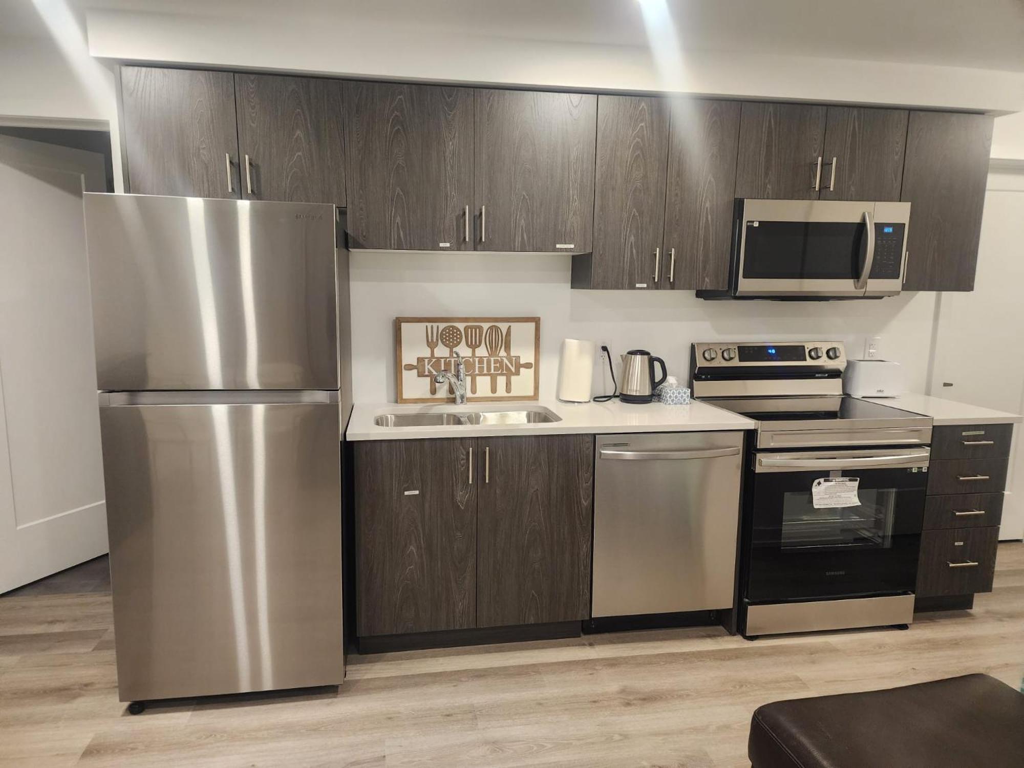 Niagara Escape Crib: 3km from NiagaraFalls
