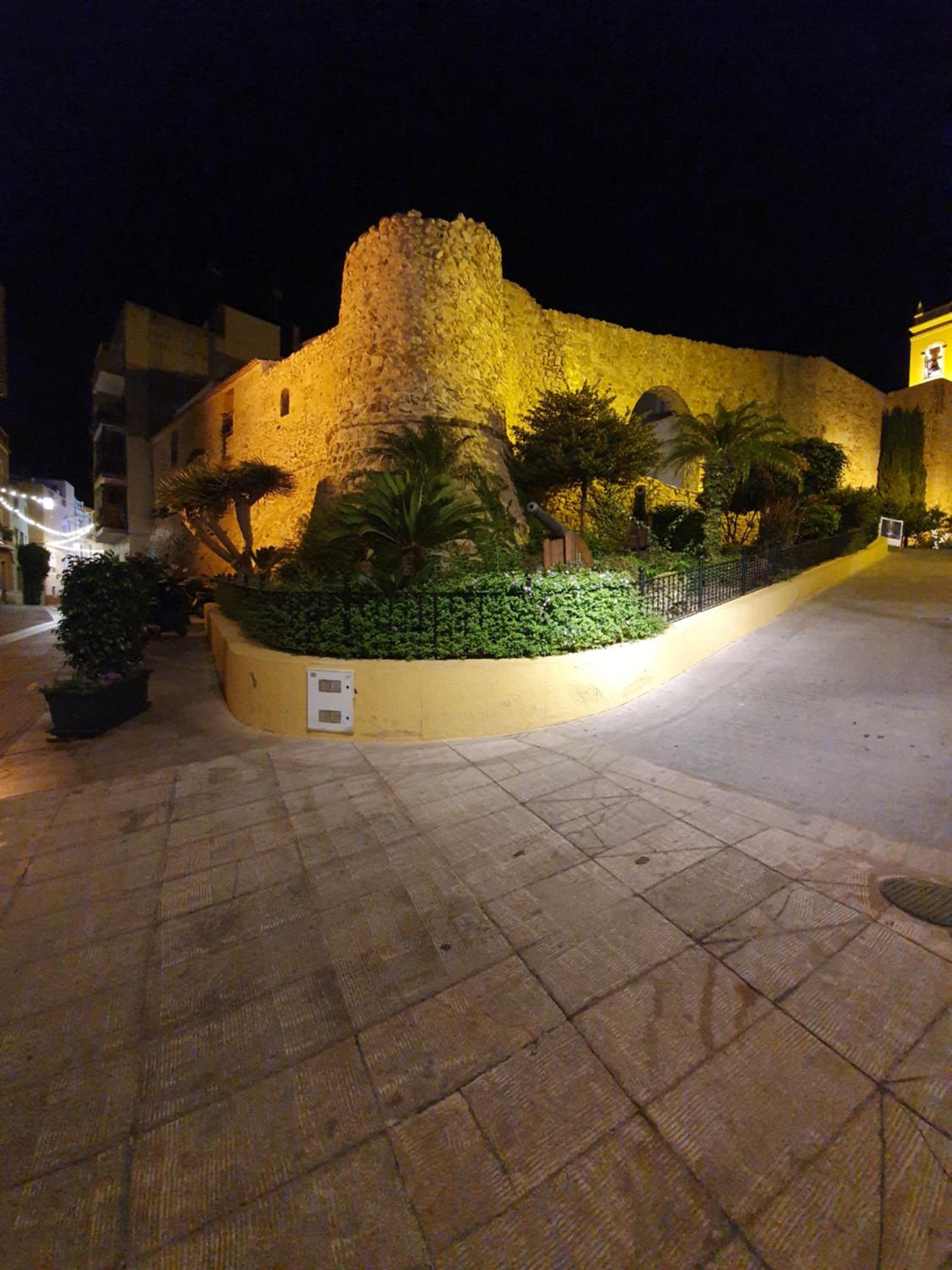 Calpe city town cerca playa Arenal