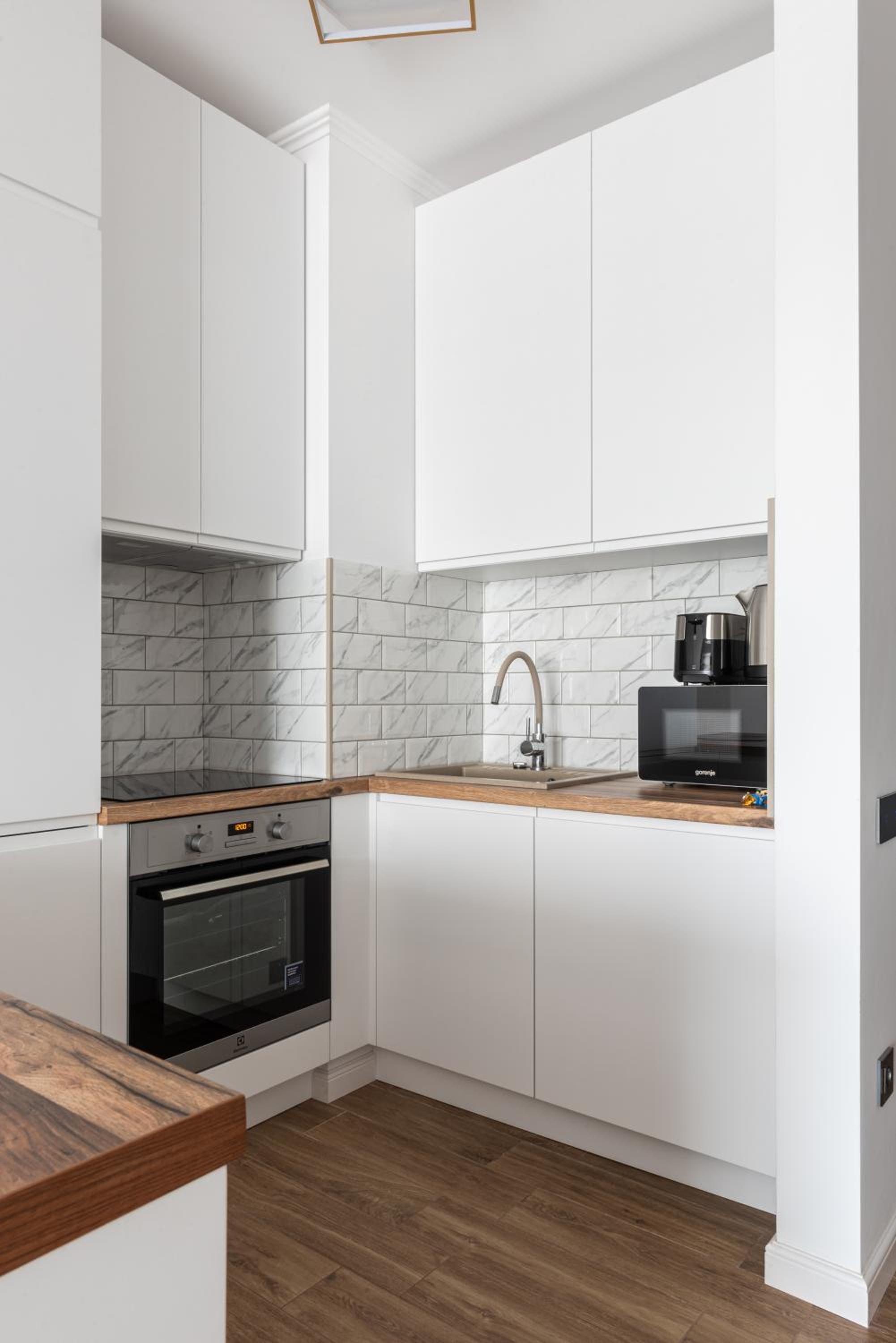 Decebal Central Apartments by CLUJSTAYS view 2