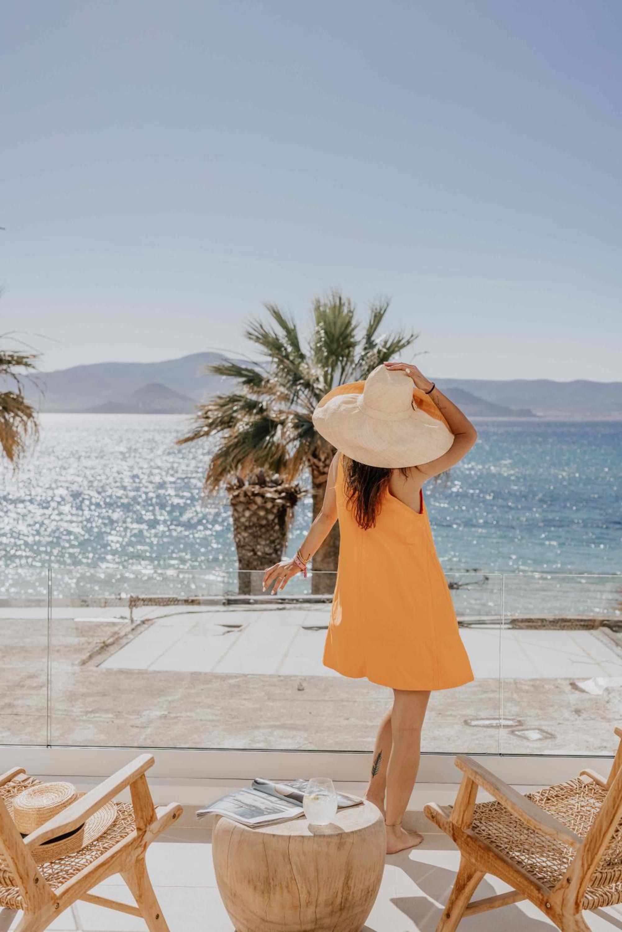 Ostrako Beachside Suites — photo 19