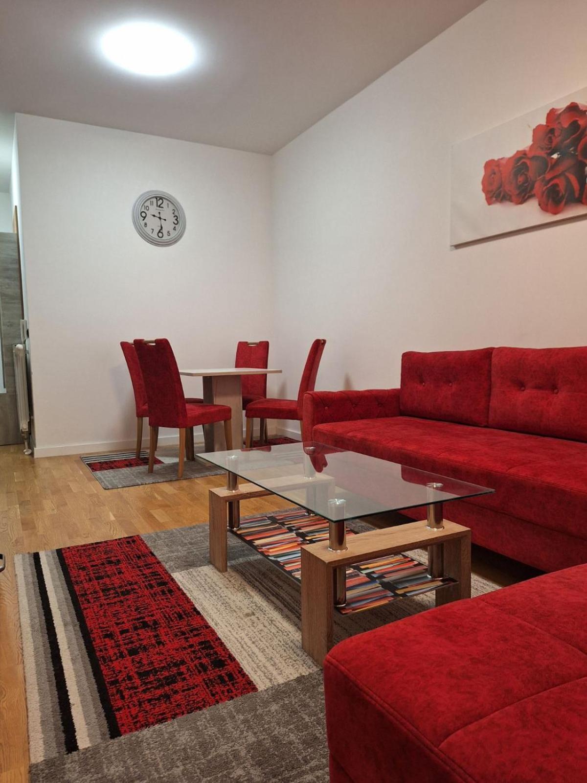 Capital Bulevar Apartment