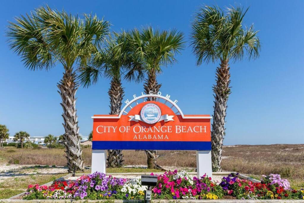 Oceanfront 1 Bedroom, Outdoor Pool w/Private Beach Access view 5