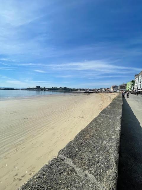 Apartamento a un paso de la playa en Ares con piscina y parking view 4