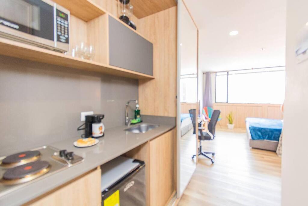 Bright Studio Topfloor A/C, Poblado Coworking1412