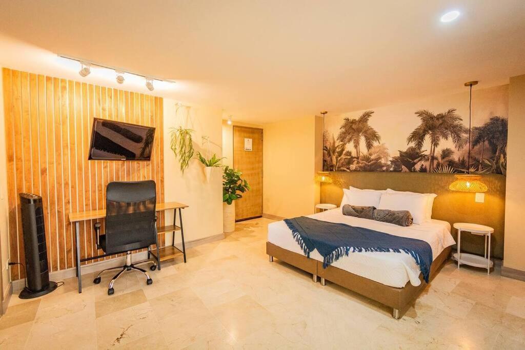 Stylish loft, balcony, fast internet, parking 210