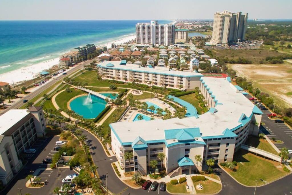 Amalfi Gulf Views! Pools Steps to Beach Family-friendly view 3