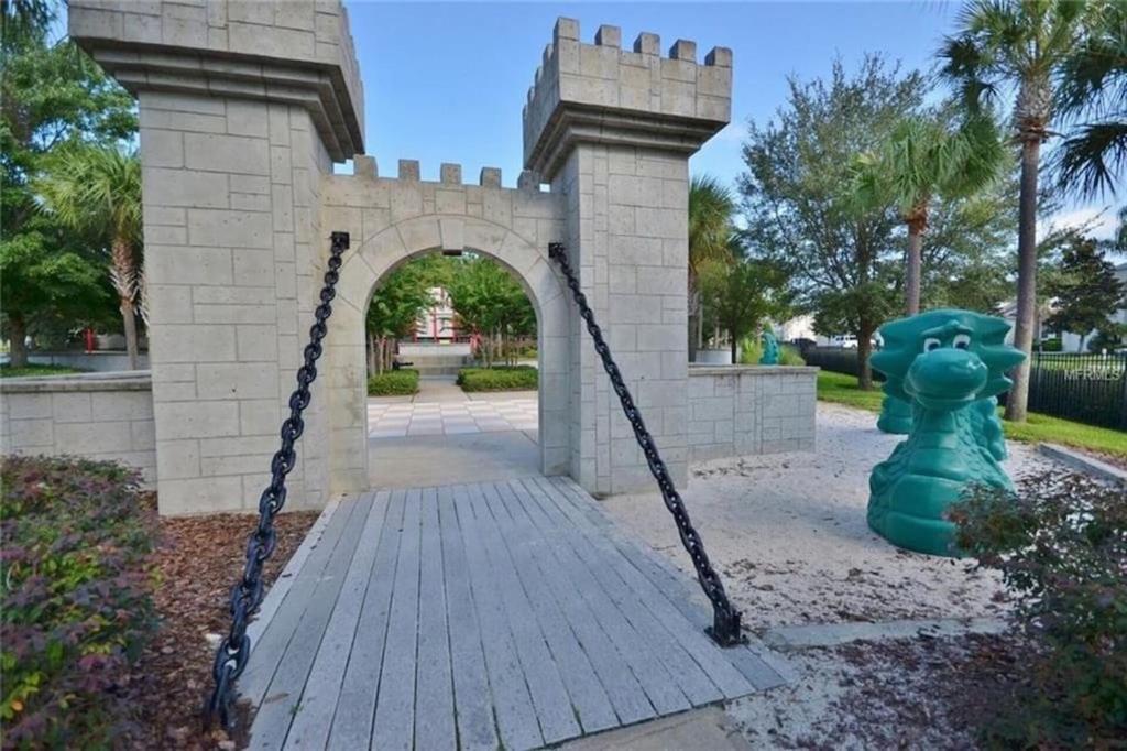 2 Disney mickeys family home
