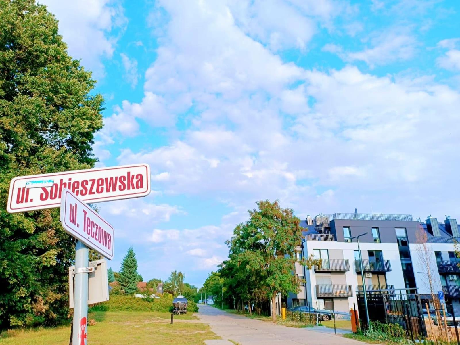 Batic Line - SUNNY PLACE - FUNNY PLACE, apartament ze słonecznym ogródkiem na Wyspie Sobieszewskiej