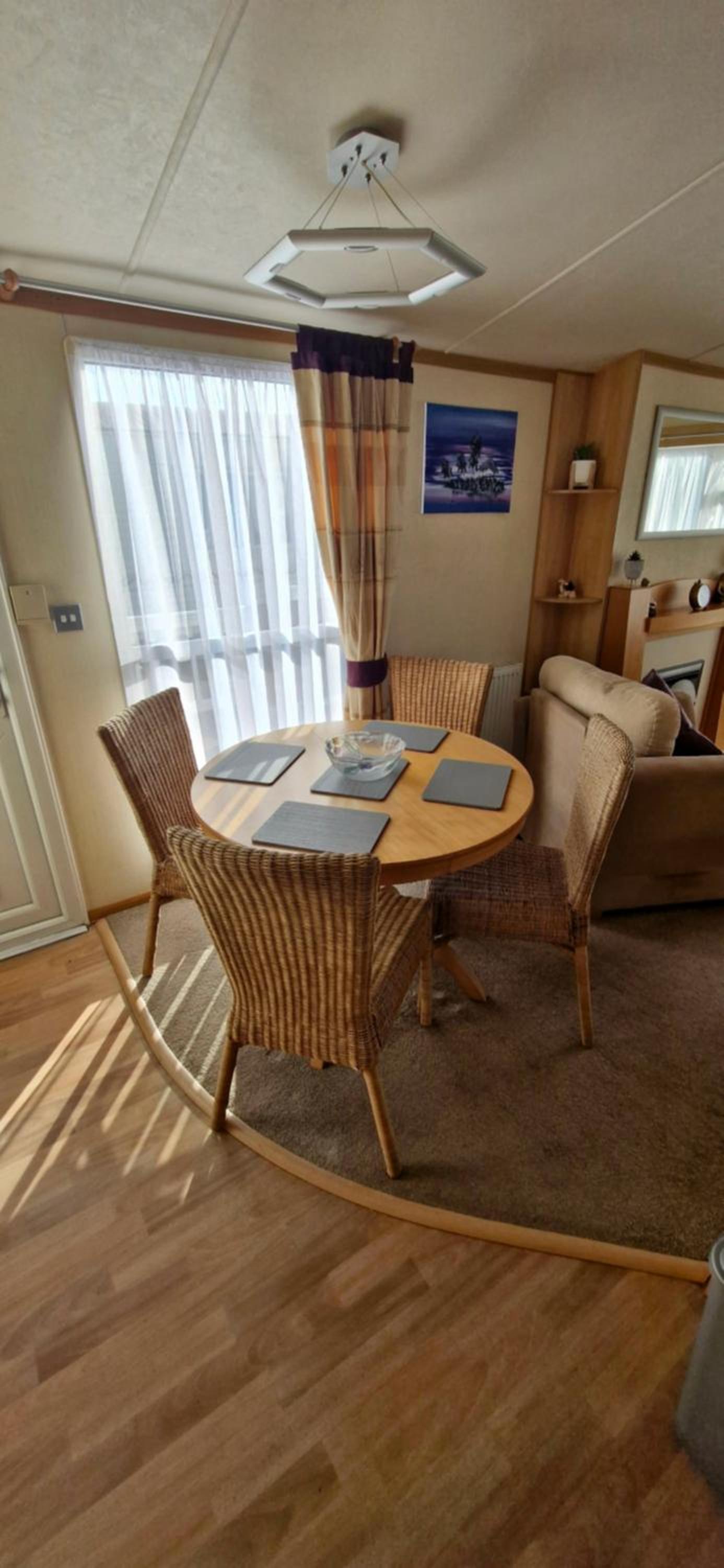 MOLLIES DEN 6 Berth 2 Bedrooms Waterside Leisure Park Ingoldmells view 2