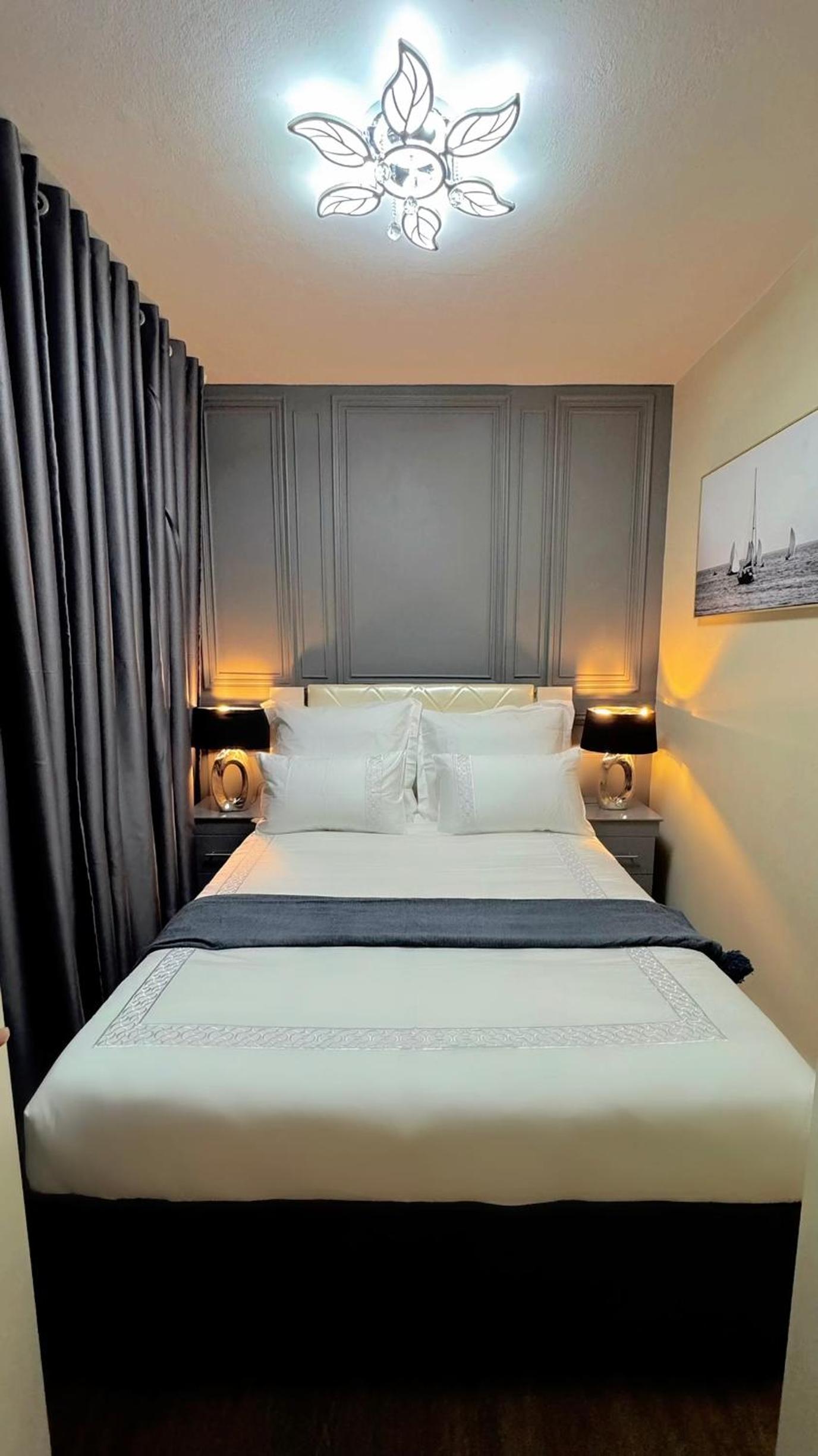 Johannesburg Vacations - DDLuxury Rivonia Apartments with inverter - Property Image 26