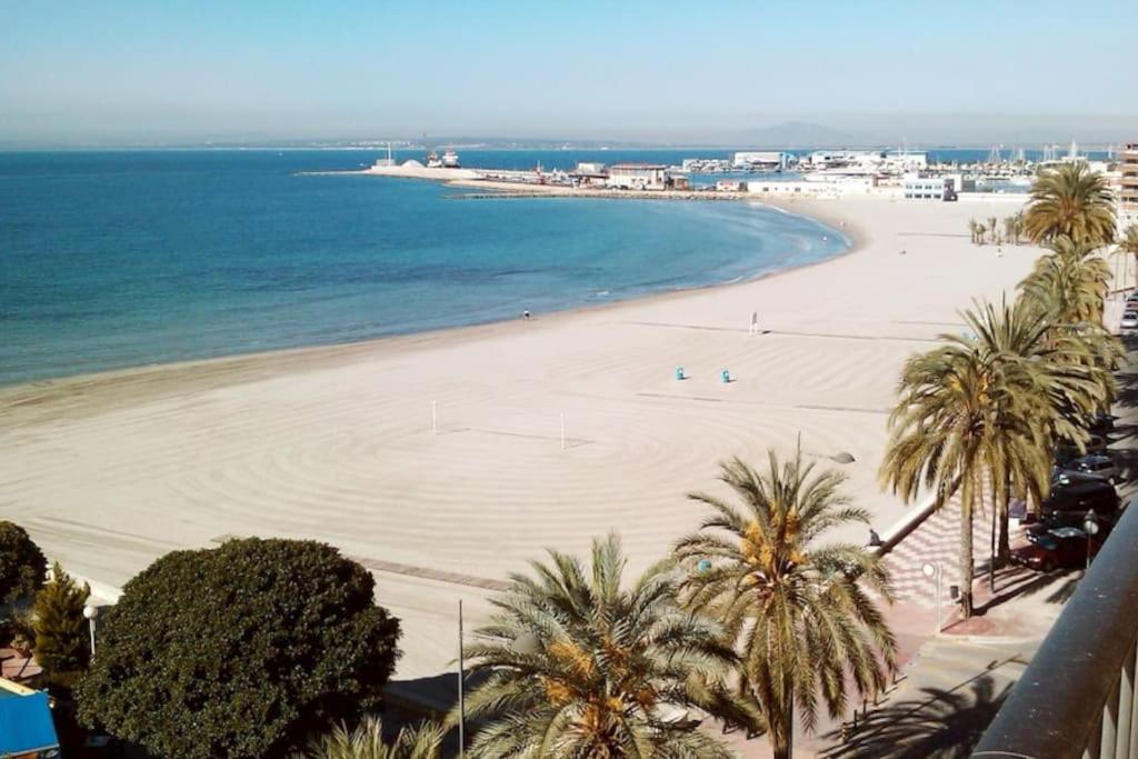 Santa Pola con tres dormitorios playa Levante