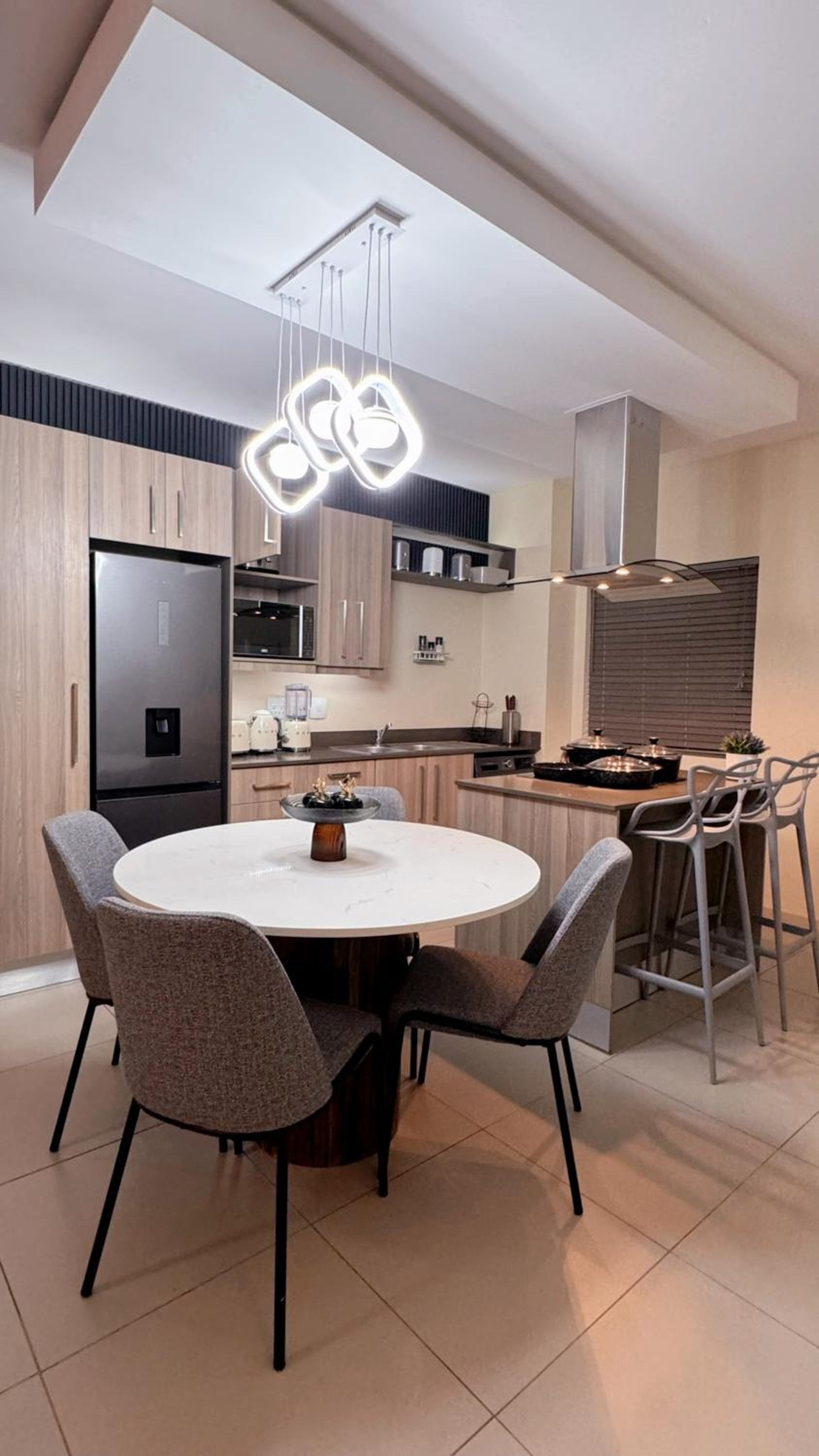 Johannesburg Vacations - DDLuxury Rivonia Apartments with inverter - Property Image 23