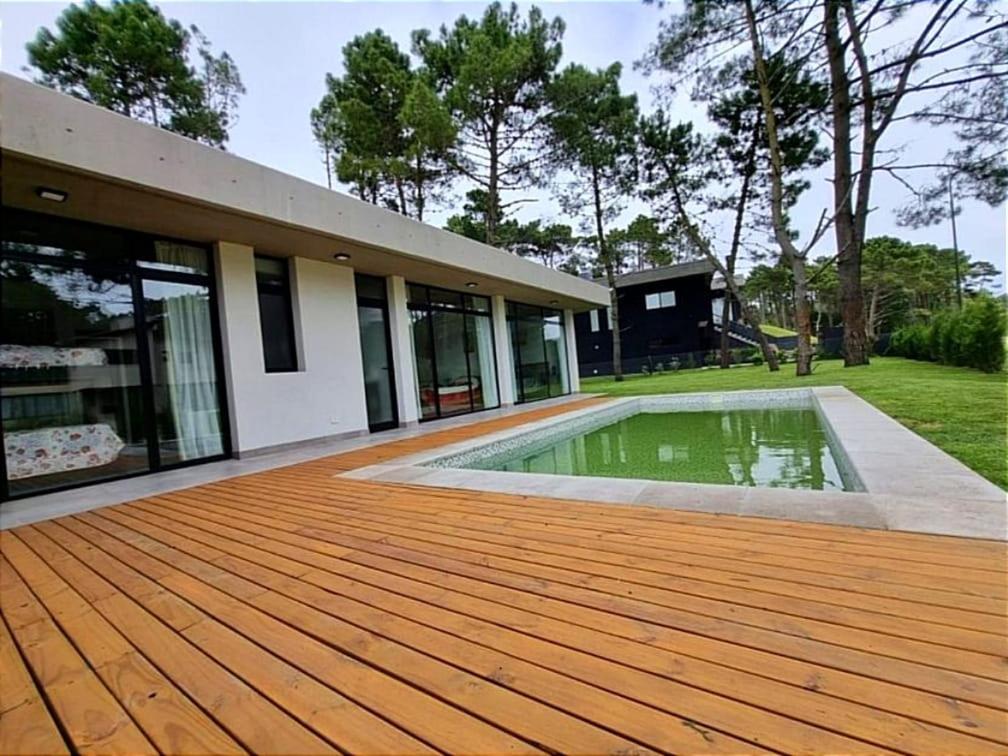 Casa 7 personas Bo. Los Alamos Pinamar