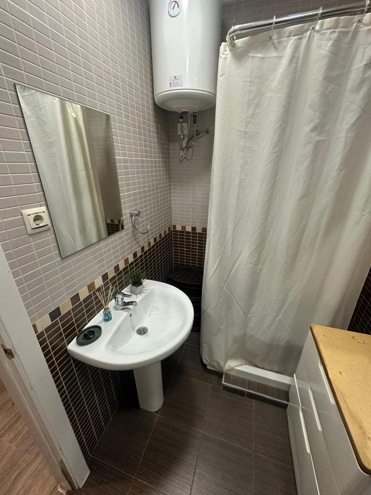 Fantastic estudio cerca del carrefour rosaleda
