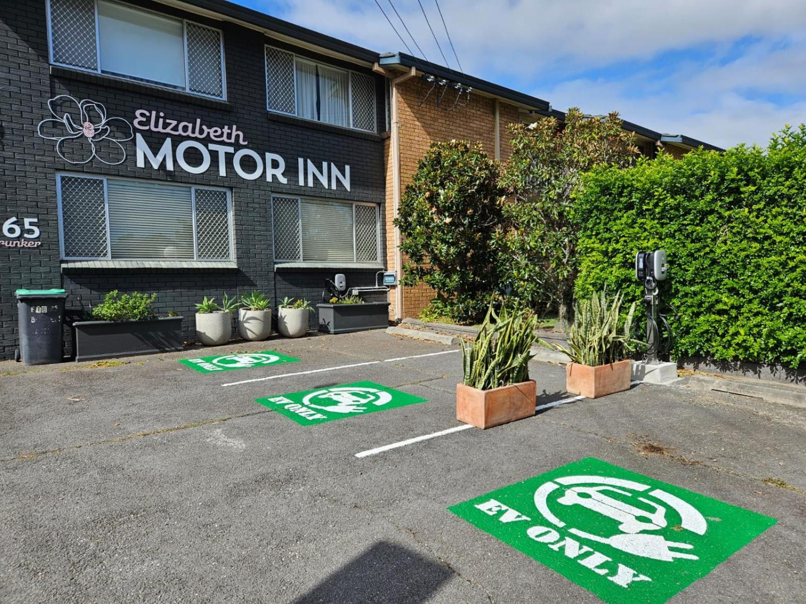 Cosmo Motel Adamstown