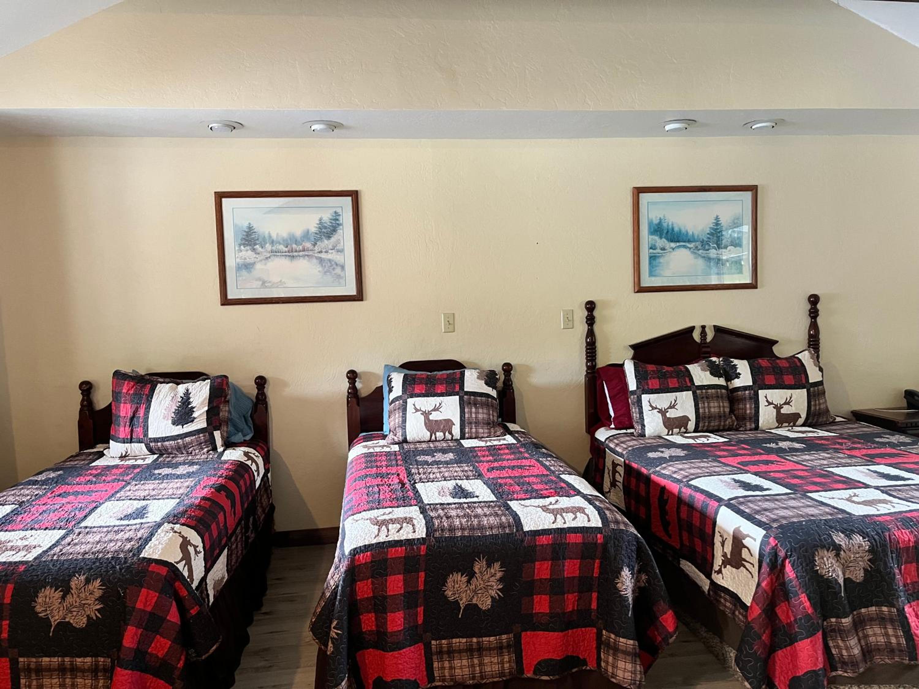 Dean Creek Resort