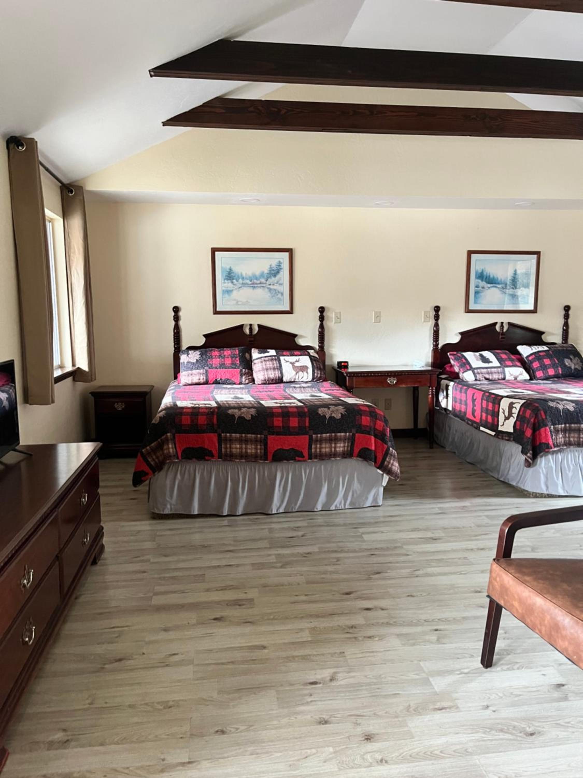 Dean Creek Resort