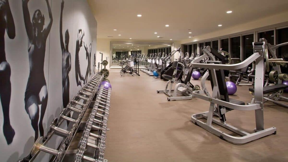Downtown Brickell- FREE Pool -GYM- SPA