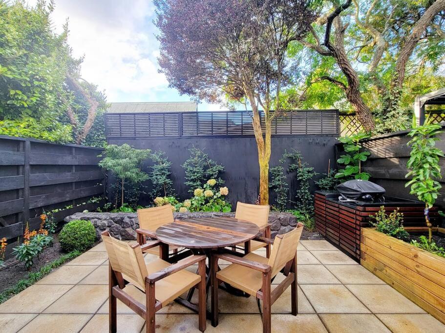 Hagley Park Townhouse