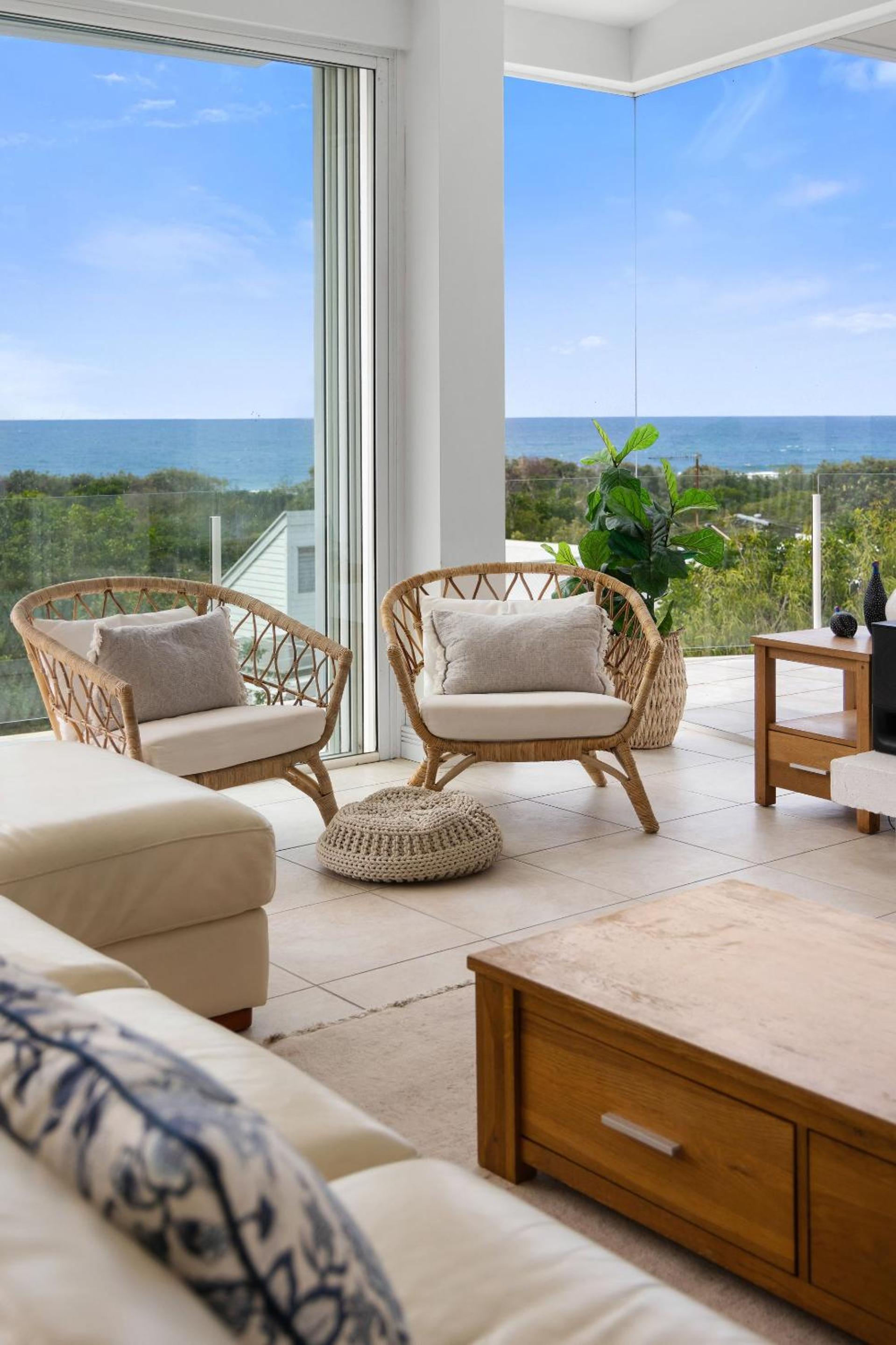 7 on Pelican Street Peregeian Beach