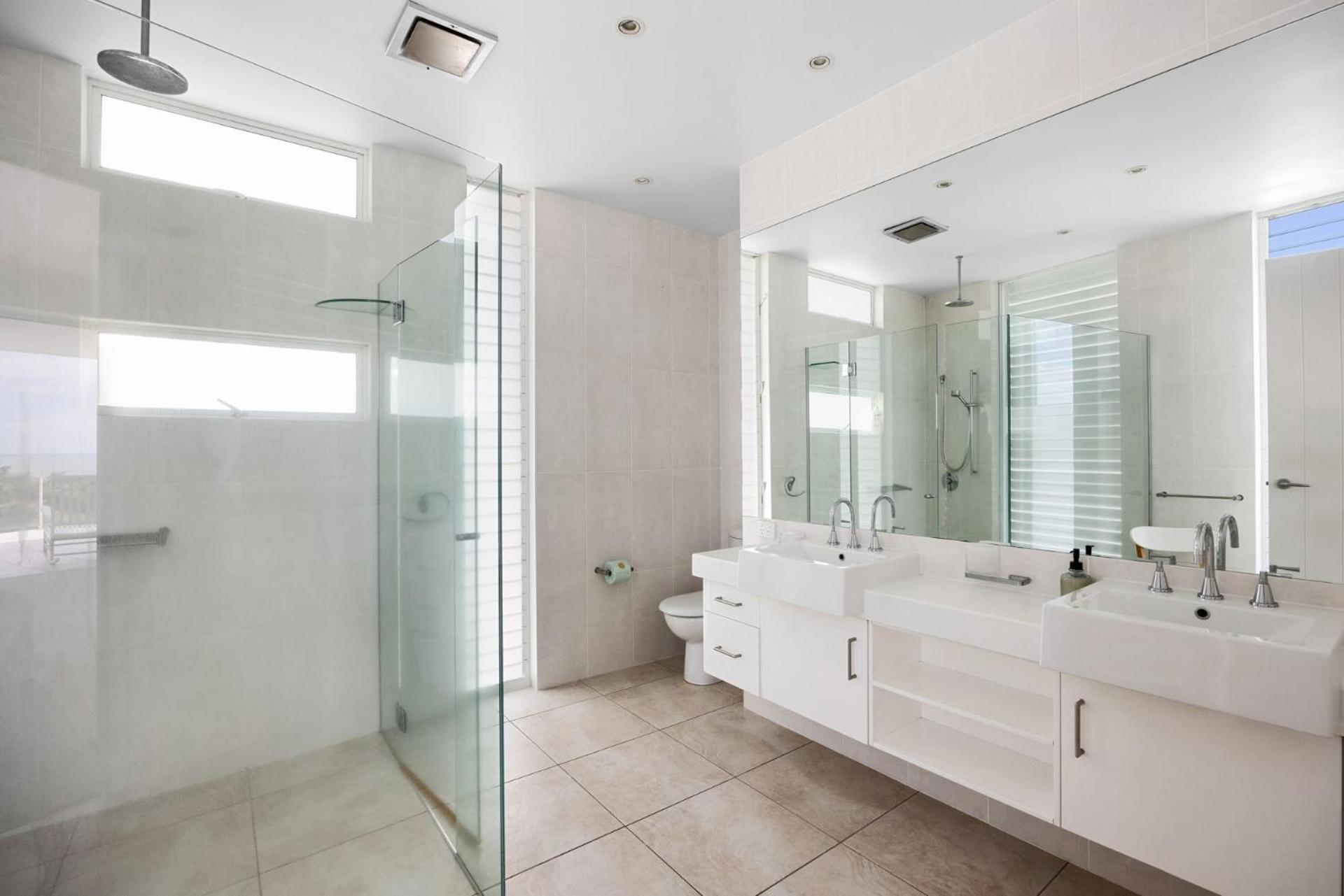 7 on Pelican Street Peregeian Beach