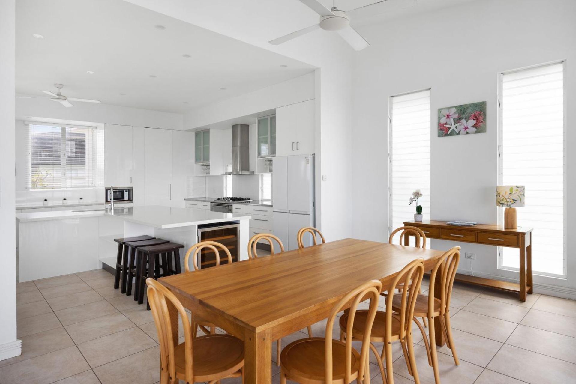 7 on Pelican Street Peregeian Beach