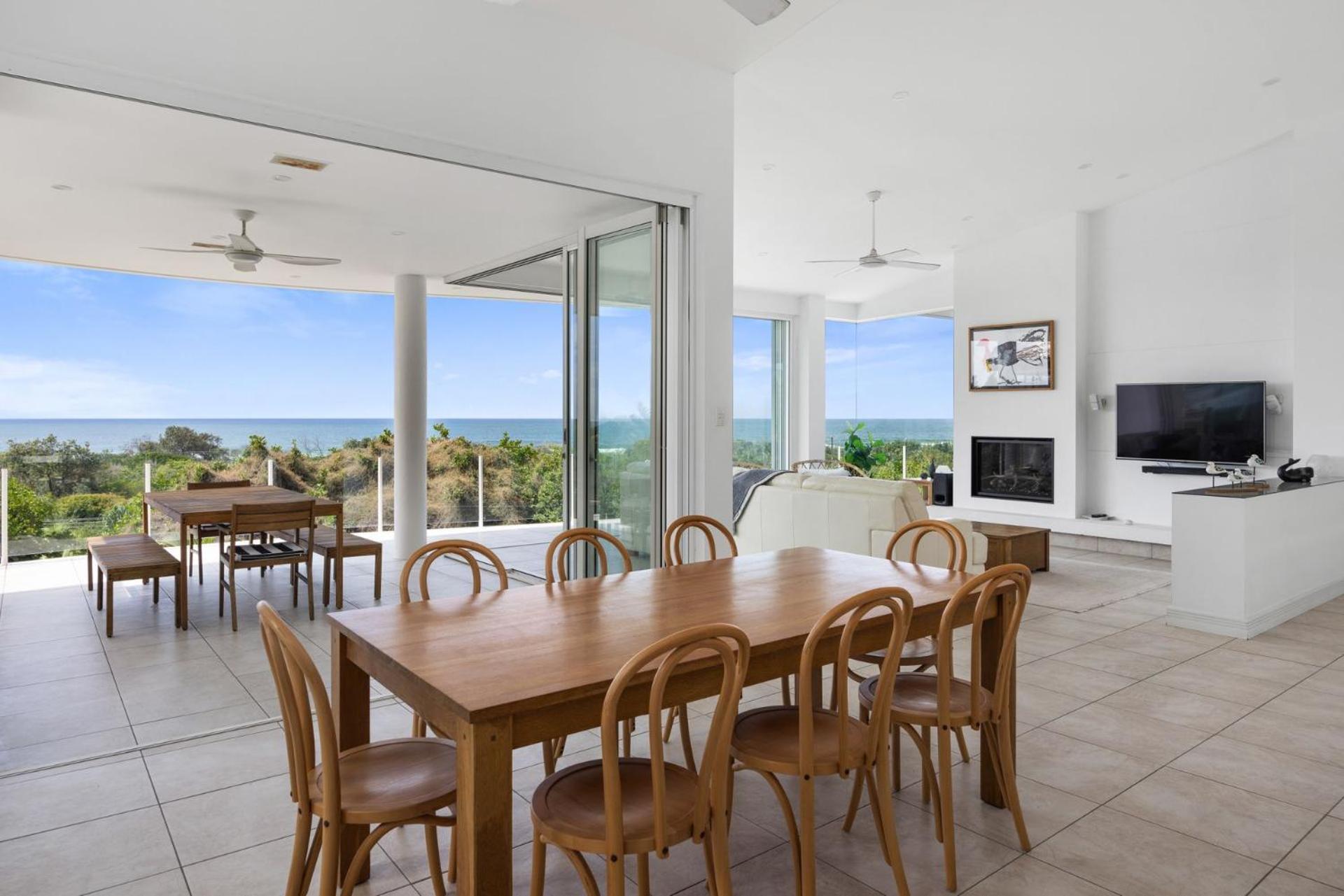 7 on Pelican Street Peregeian Beach