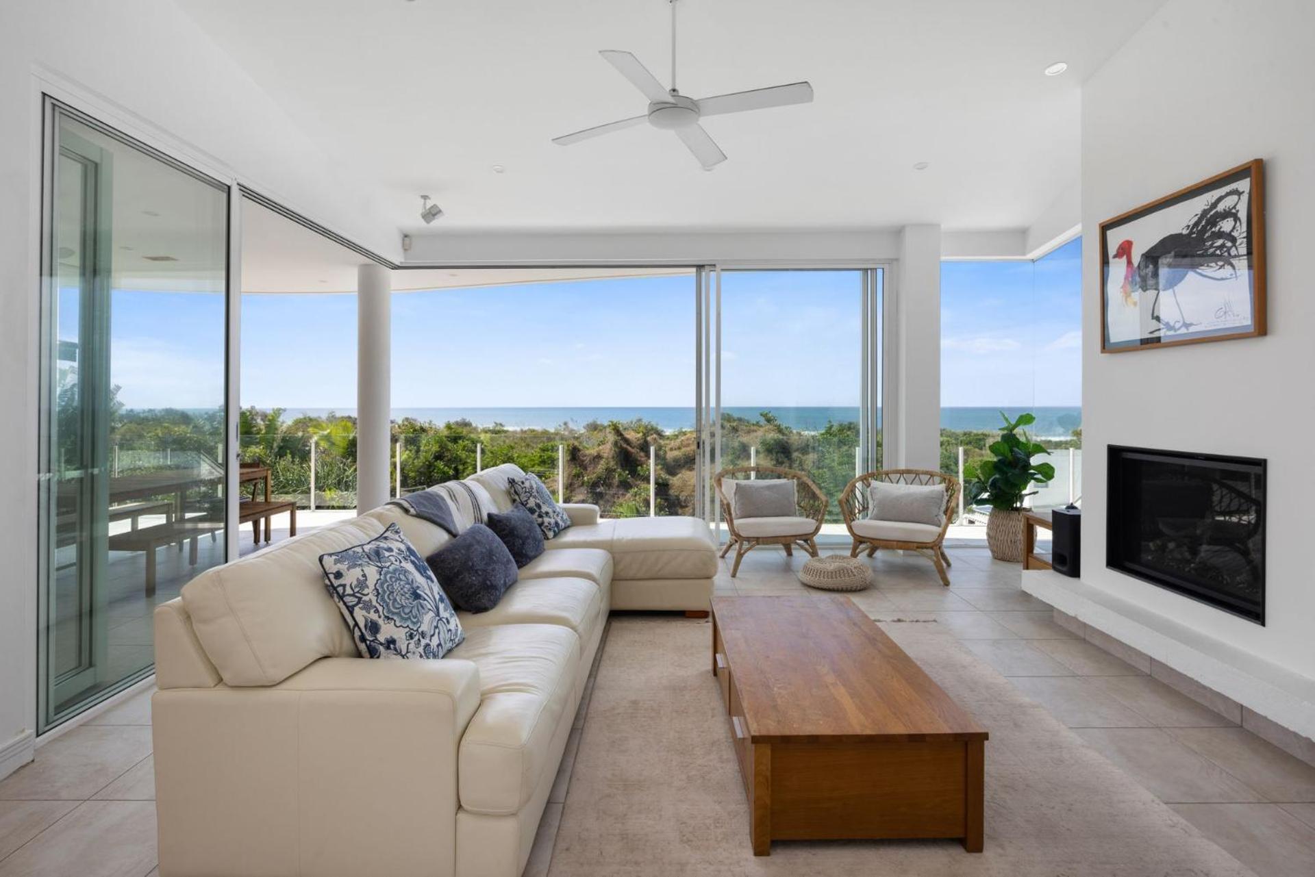7 on Pelican Street Peregeian Beach